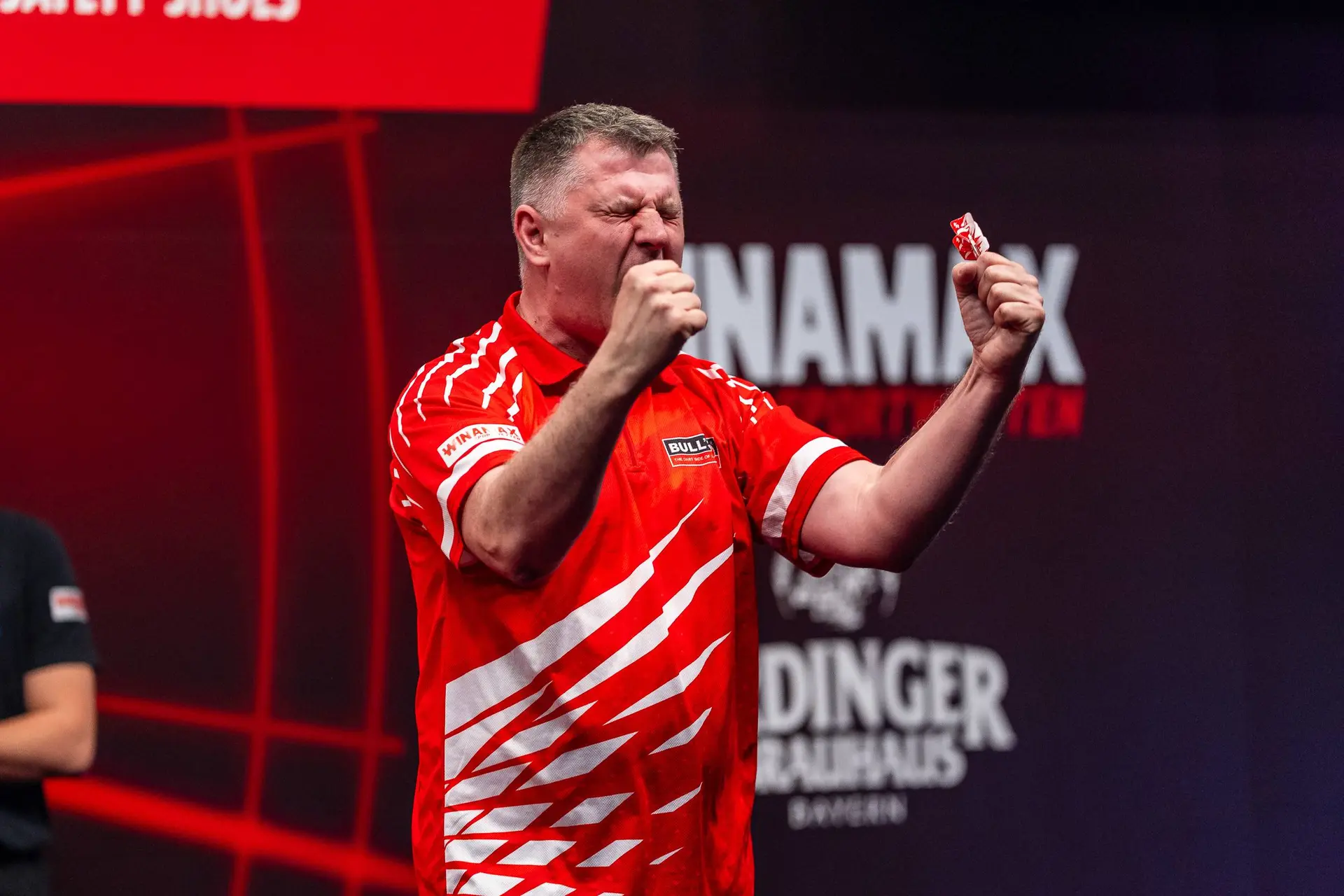 European Darts Open 2026: Krzysztof Ratajski feiert dritten European Tour Titel nach Finalsieg gegen Jermaine Wattimena
