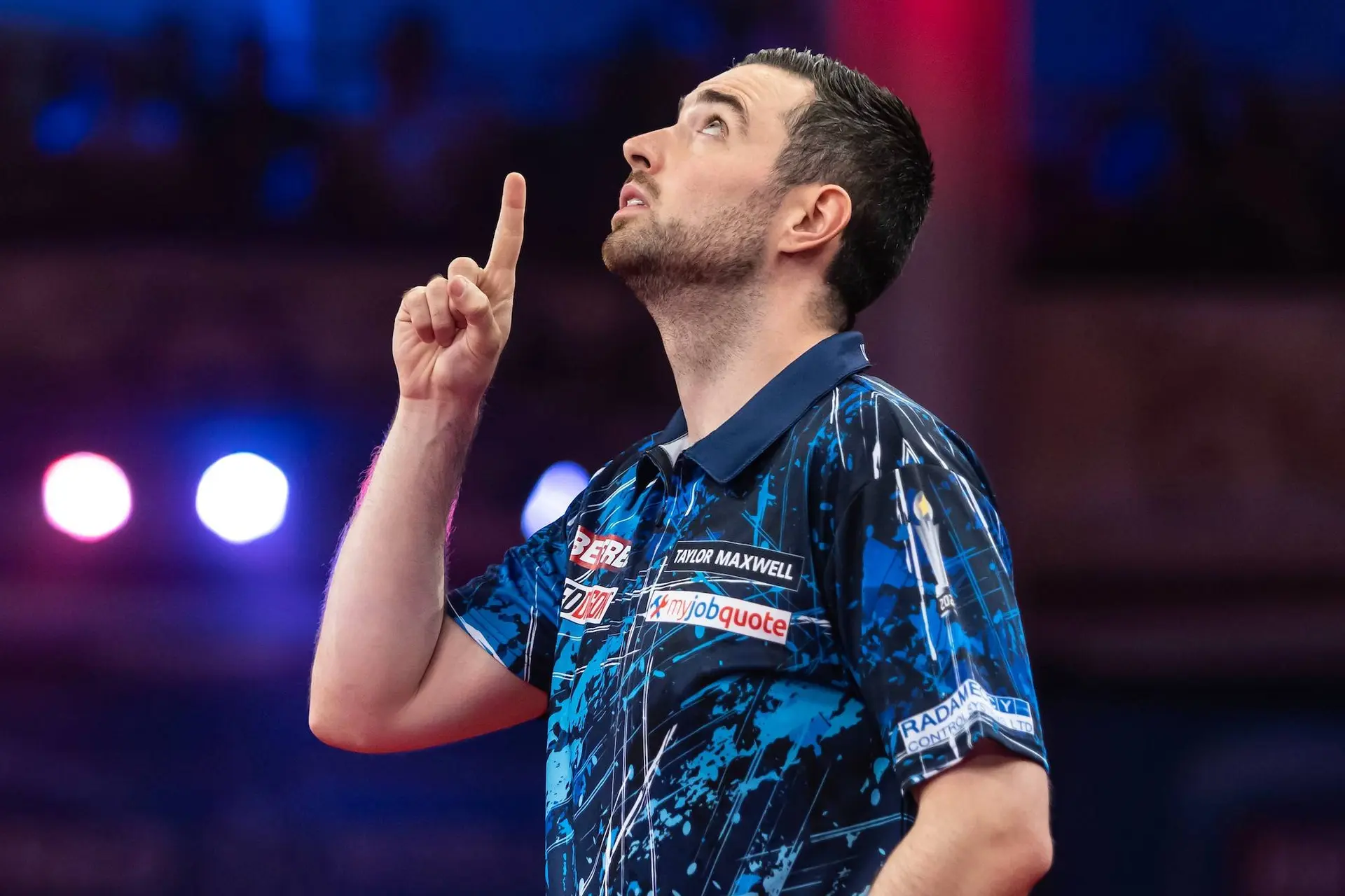„Er muss unbedingt einen Abend gewinnen, nur Spiele reichen nicht“ – Luke Humphries droht Play-off-Aus in der Premier League