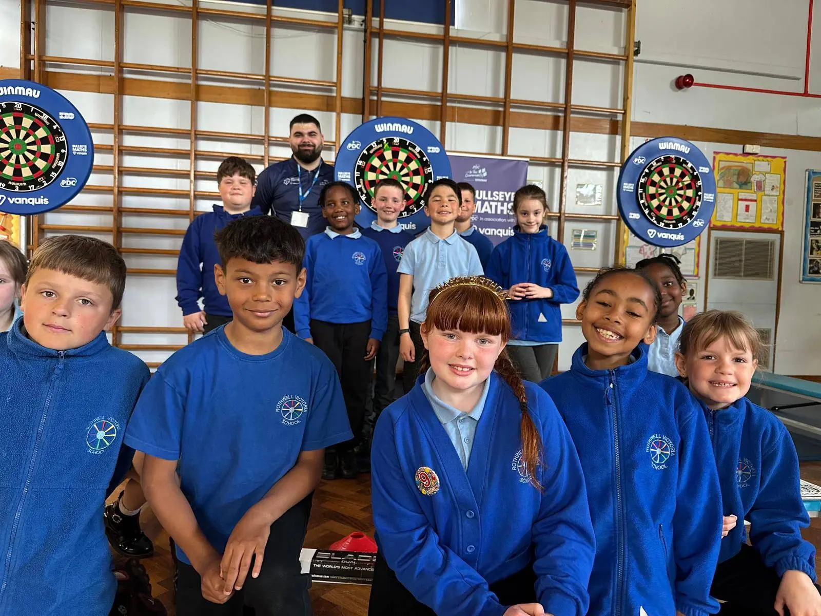 Premier League Darts bringt Rechenspaß in die Klassenzimmer von Leeds
