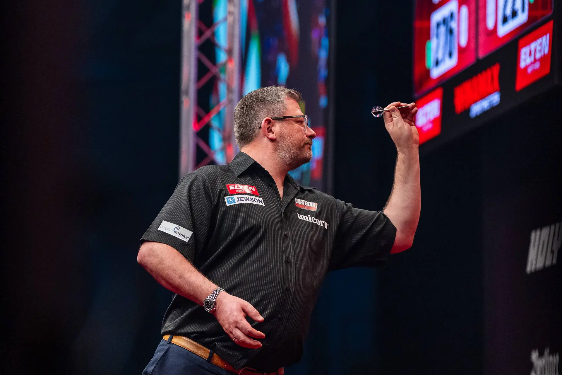 „Mensur war nicht das Problem, es war das Publikum“ – James Wade teilt nach Sieg über Mensur Suljovic gegen Zuschauer in Graz aus