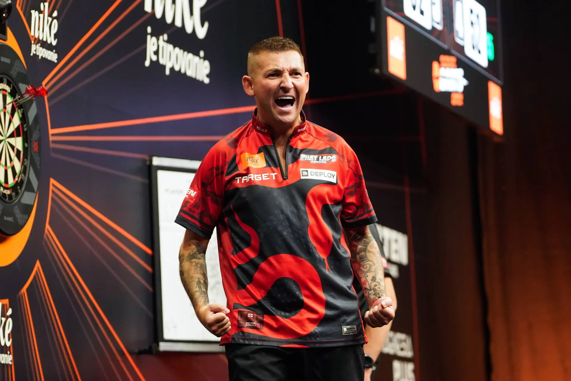 European Darts Open 2026: Schindler und Springer draussen, Aspinall mit höchstem Turnieraverage bislang