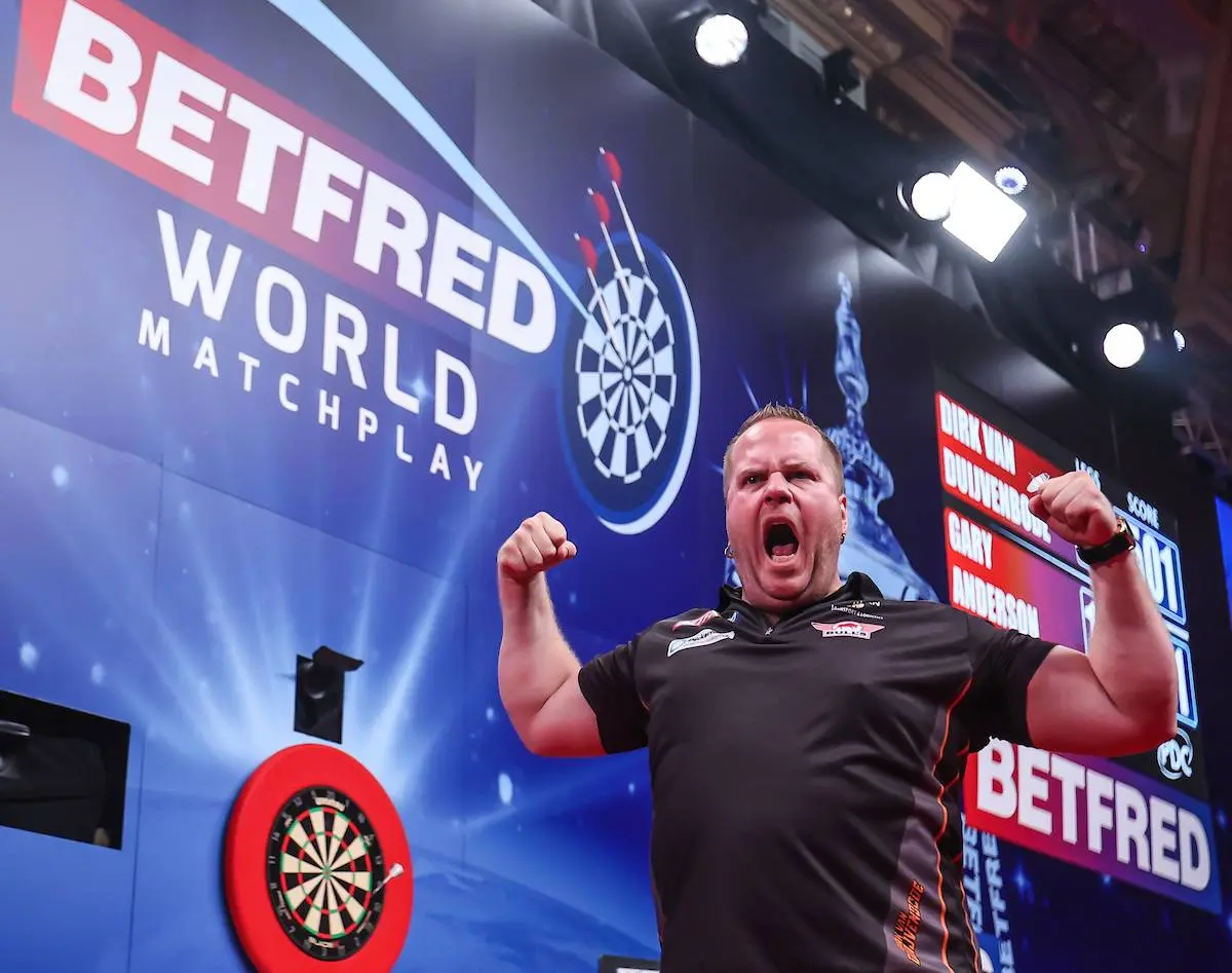 Ungesetzt, aber unaufhaltsam: Dirk van Duijvenbode setzt besondere World Matchplay-Serie fort