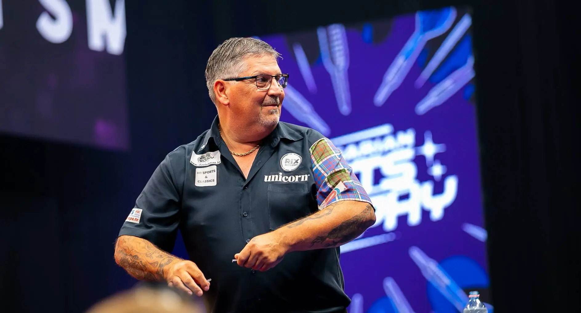 Gary Anderson blickt ins Publikum