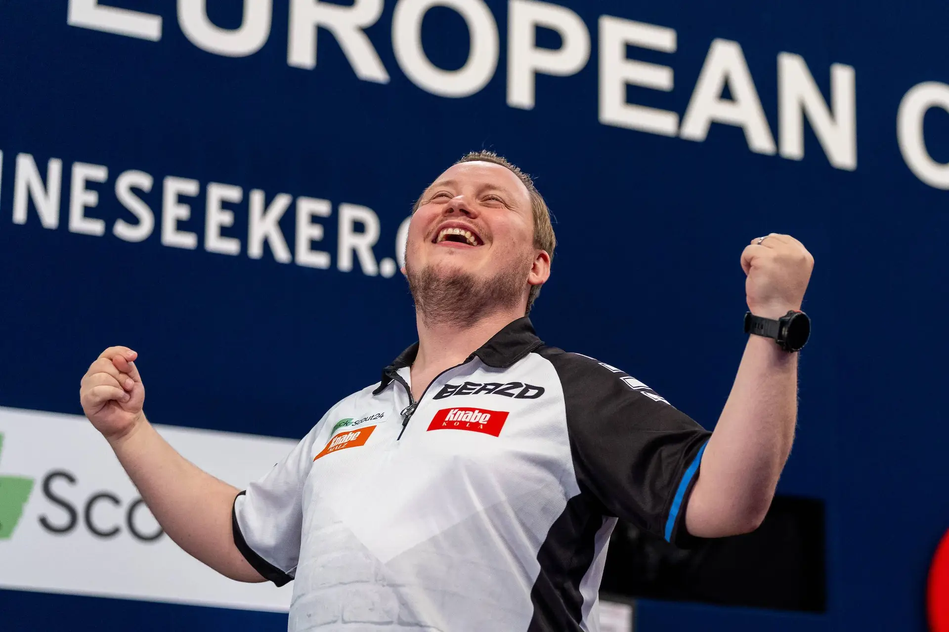 Grand-Slam-of-Darts-Qualifikation tröstet Martin Schindler über Finalniederlage bei der Darts-EM hinweg: „Das ist wahrscheinlich das Beste daran“