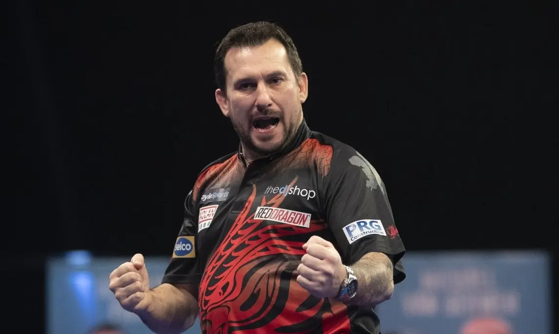 Clayton in vier sets te sterk voor Henderson