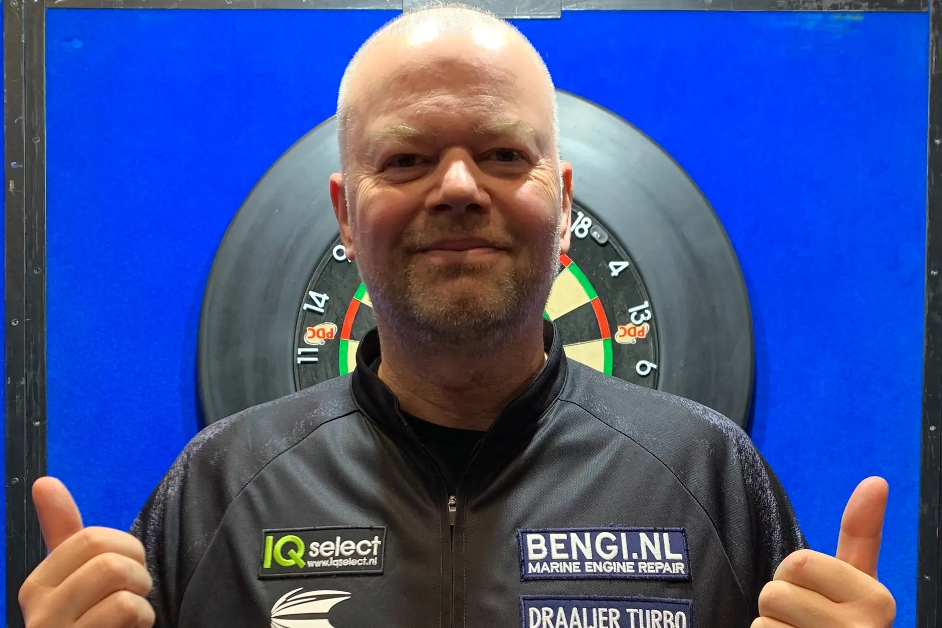 Van Barneveld domineert topgemiddeldes in eerste groepen van Q-School