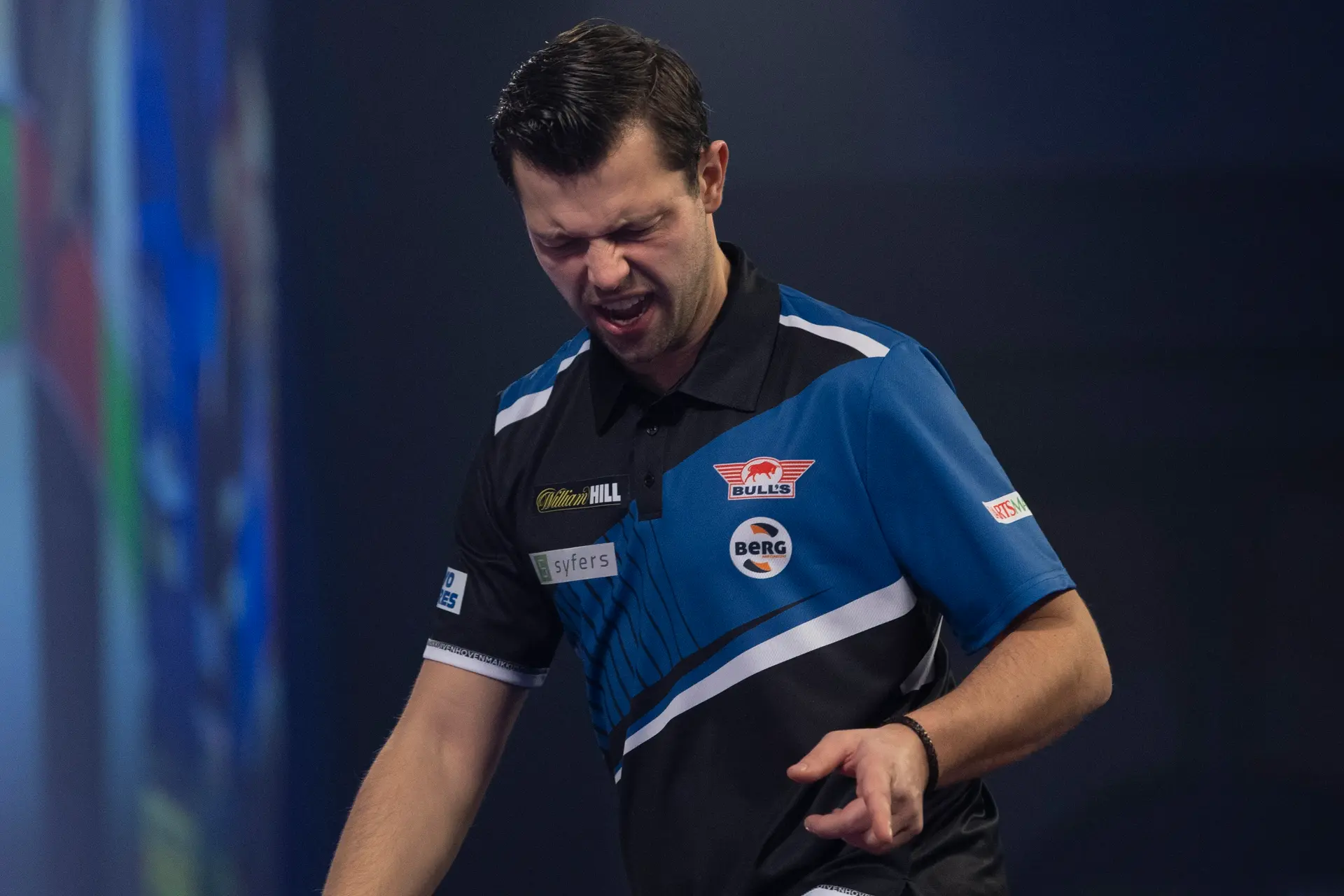 Kuivenhoven pakt zijn eerste WK-overwinning en treft Wade in tweede ronde