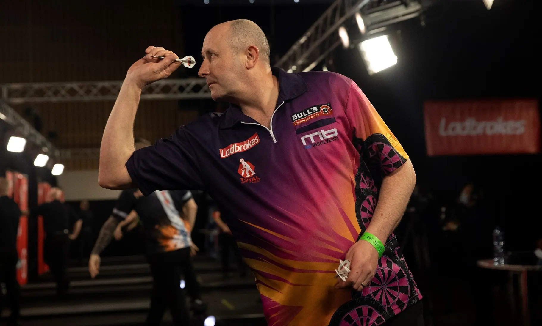 Wilson mag direct terugkeren op PDC Pro Tour na succes op eerste dag UK Q-School (liveblog gesloten)
