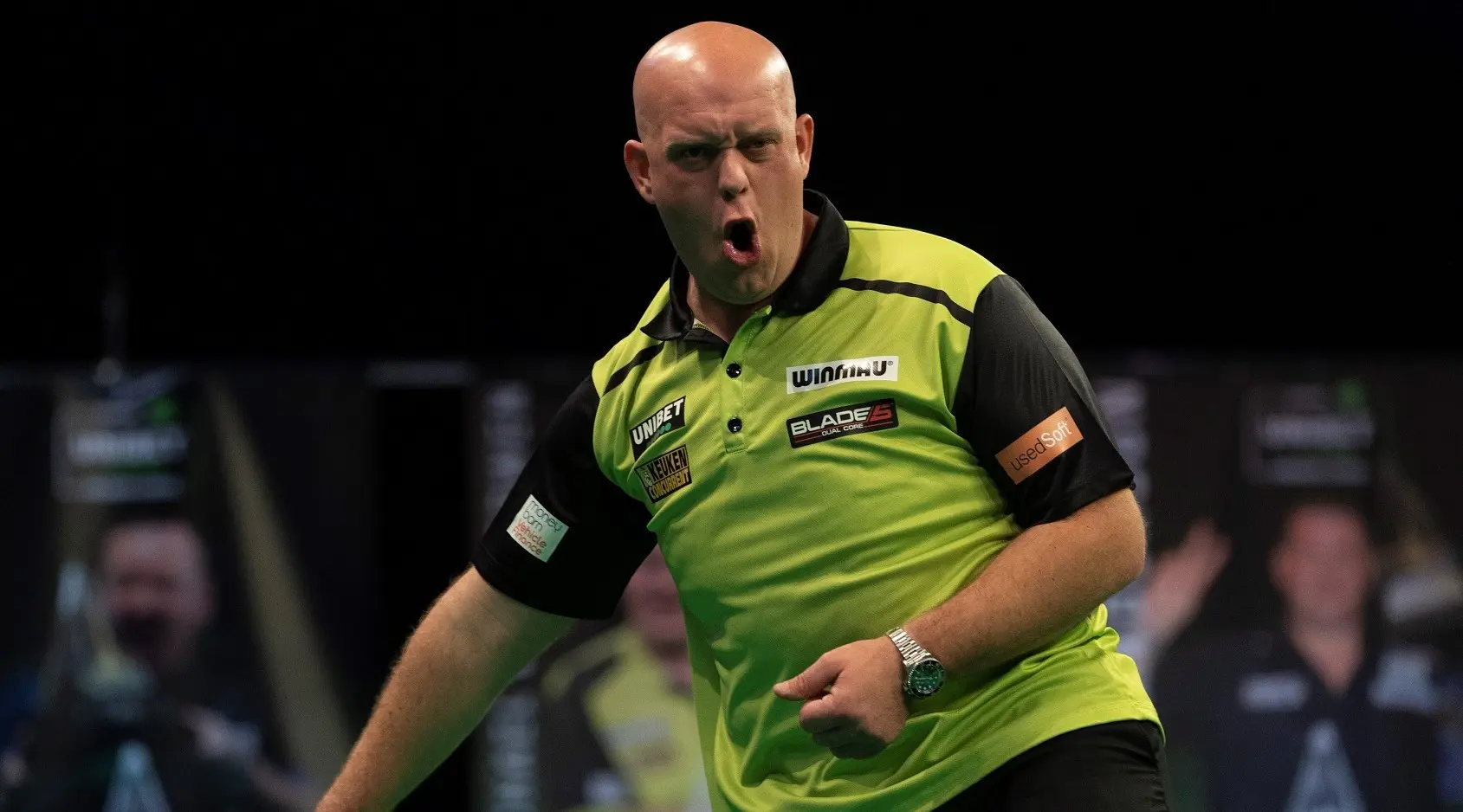 Van Gerwen verslaat Wright in tegenvallende topper