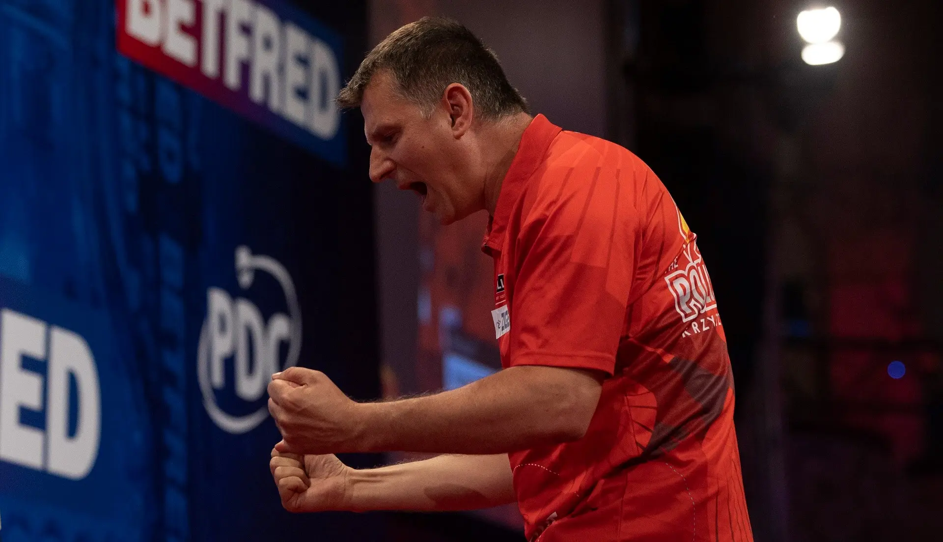 Ratajski maakt einde aan droomdebuut Rydz en bereikt halve finales op World Matchplay