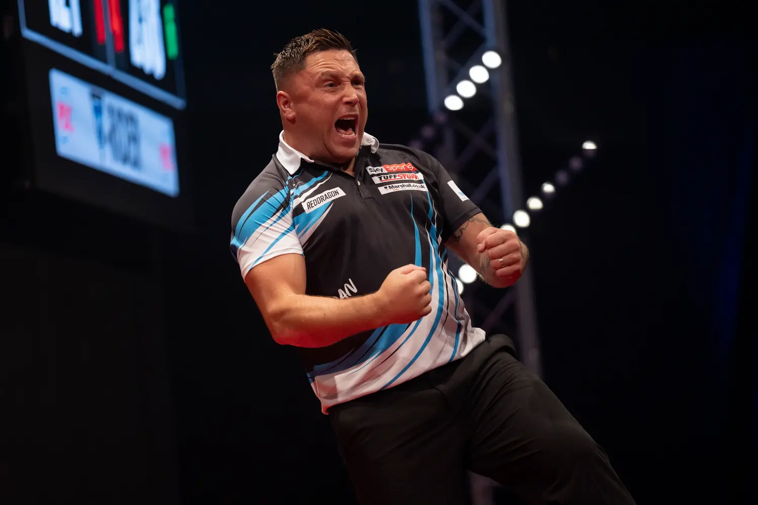 Price verpulvert Suljovic met whitewash in finale Gibraltar Darts Trophy