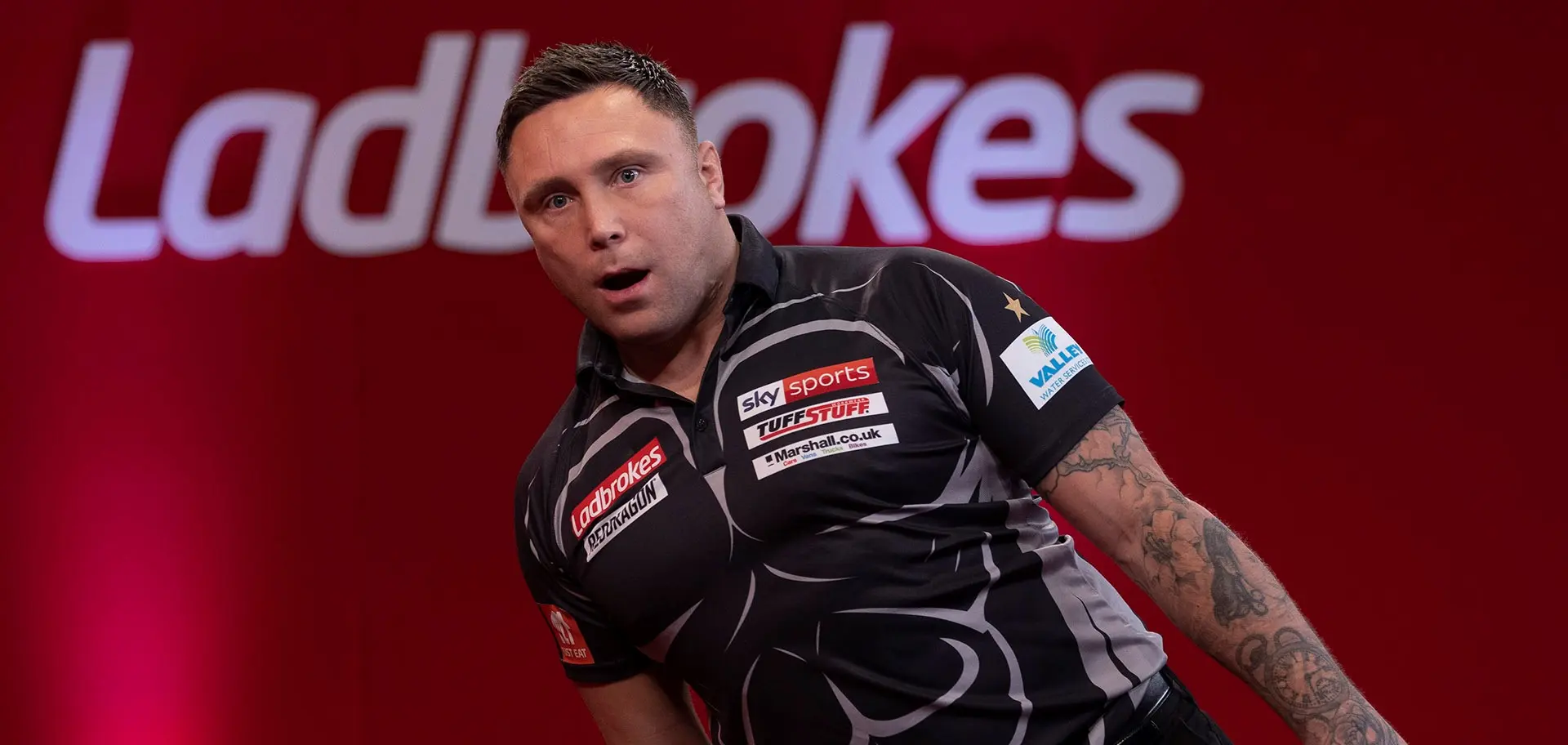 Price won afgelopen weekend toernooi met gebroken hand: 'Geef mij maar een spalk'