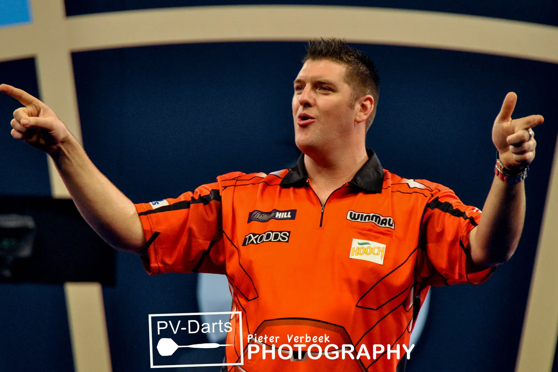 Gurney knokt zich naar derde ronde op WK Darts