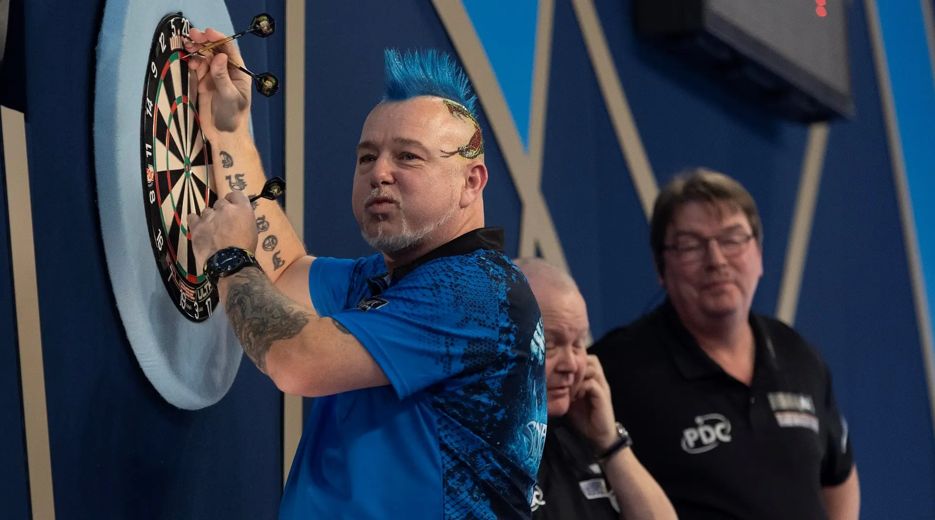 Wright pakt weektitel bij start Premier League na zege op Clayton in finale met 113 gemiddeld