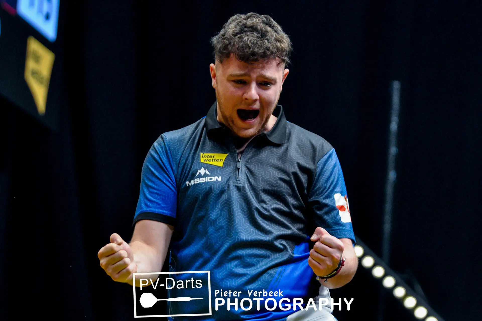 Indrukwekkende Rock pakt eerste PDC-rankingtitel na zege tegen Humphries op Players Championship 28