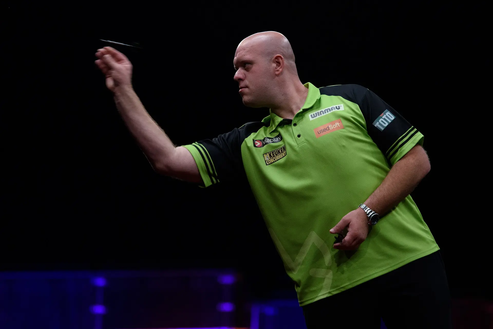 Van Gerwen gelijk exit op New South Wales Darts Masters, Van den Bergh gemakkelijk naar kwartfinales