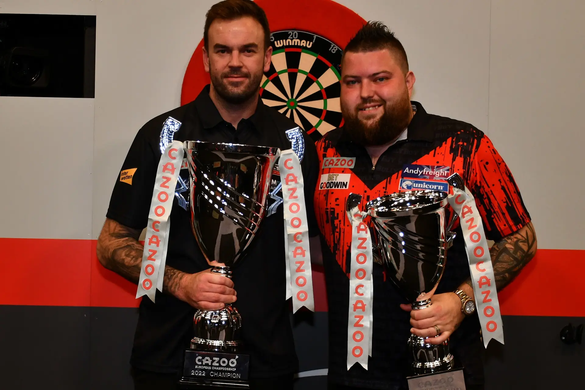 Toernooicenter EK Darts 2022: Speelschema, alle uitslagen, TV Gids Viaplay en verdeling prijzengeld