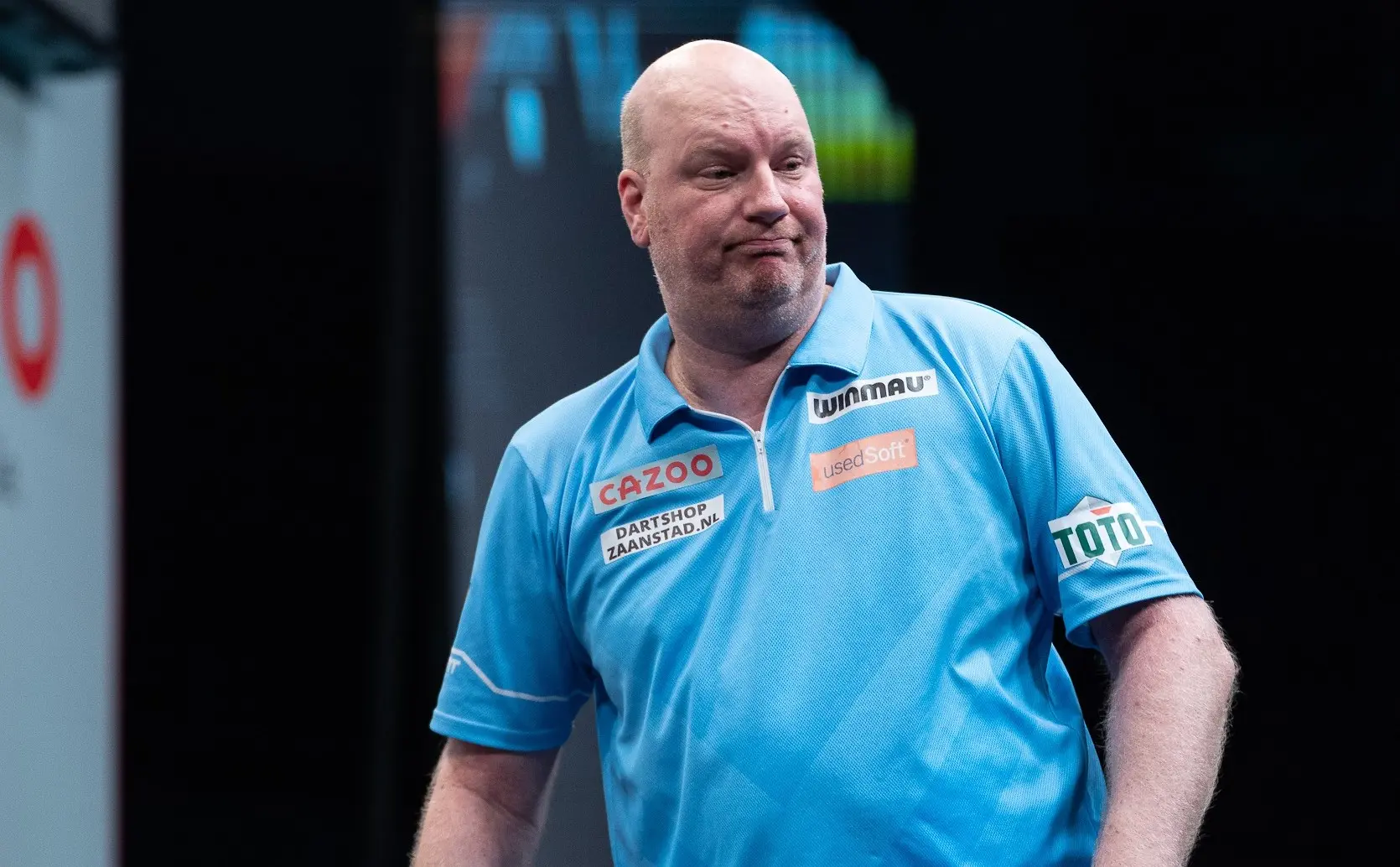 Geen afscheid voor Vincent van der Voort op Dutch Darts Masters: "Ik word er niet warm of koud van. Maar de reden die ze geven slaat helemaal nergens op"