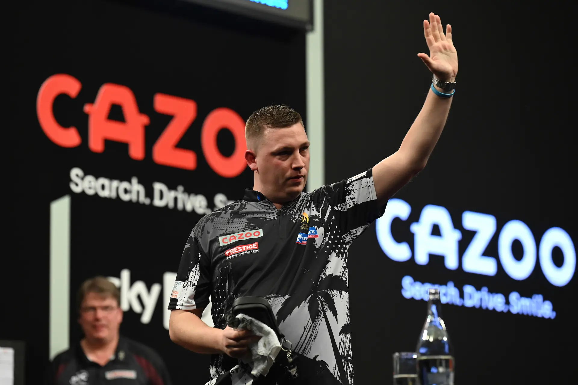 Droomdebuut in Premier League: magistrale 160-finish bezorgt Dobey dagzege op eerste speeldag