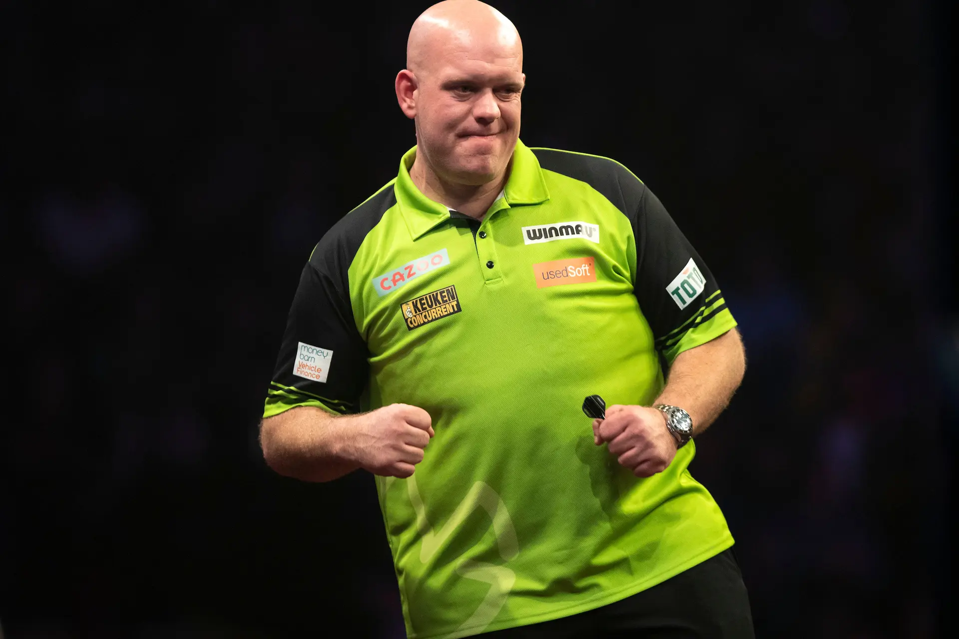 Van Gerwen rekent af met Van Barneveld in Leverkusen dankzij gemiddelde van 108