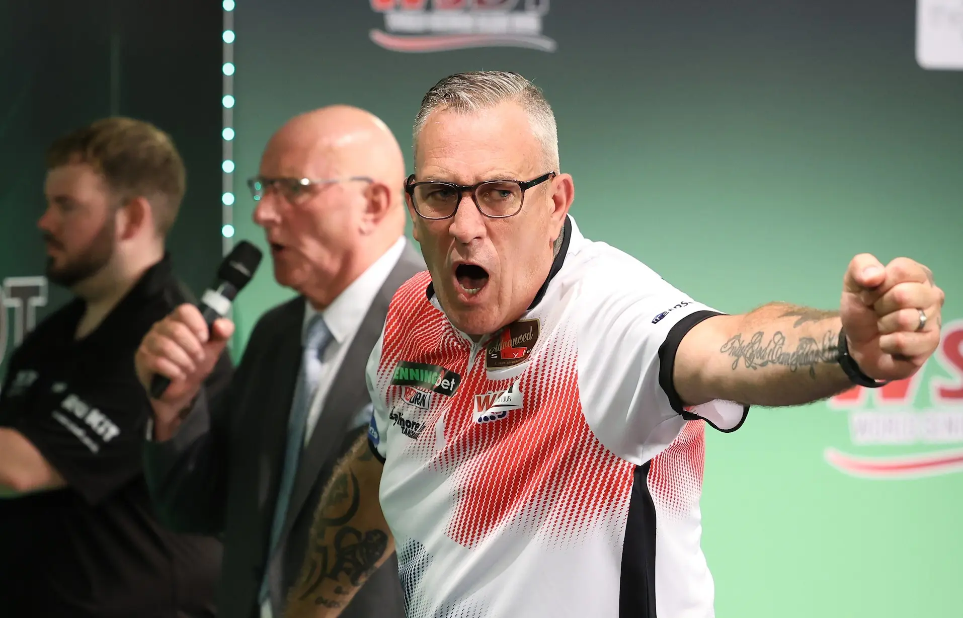 Duff stuurt Thornton naar huis op World Seniors Matchplay, McEwan na verlenging langs Durrant