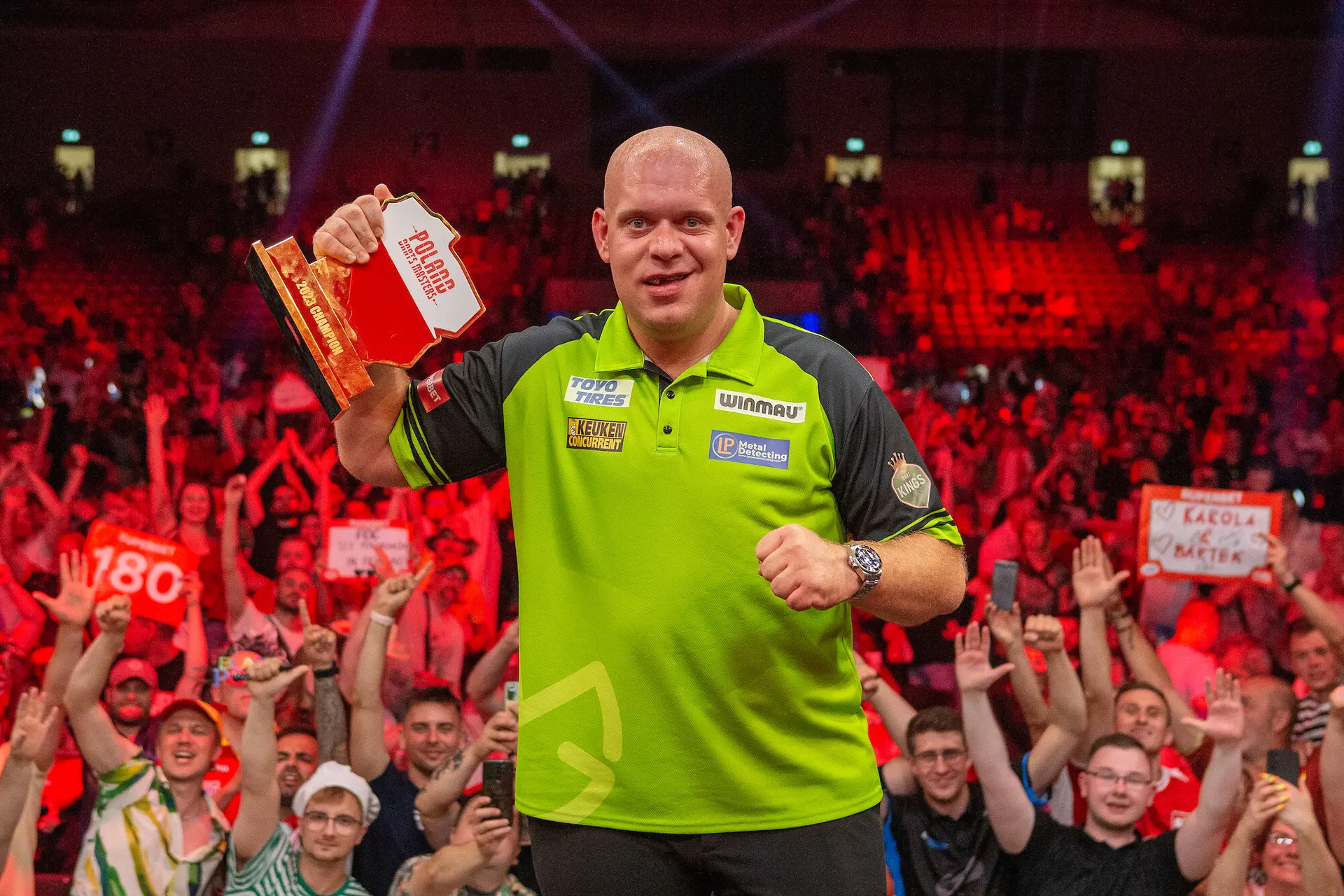 Van Gerwen na glansprestatie in finale: "Dimitri speelde goed, maar ik was dit weekend niet te stoppen"