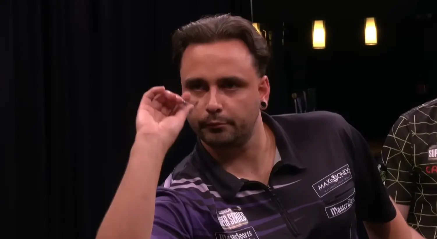 Deze acht spelers  - waaronder twee Nederlanders en één Belg - zijn na dag één door naar de Finalefase van de Europese Q-School