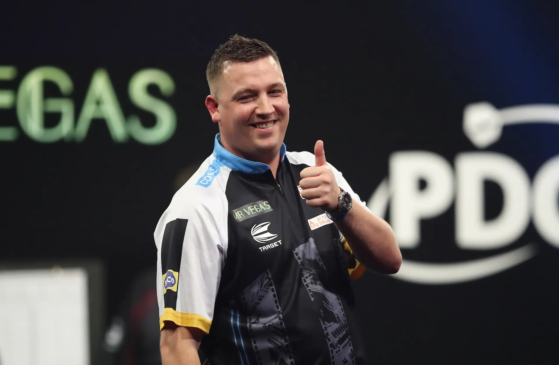 Chris Dobey pakt zijn vijfde PDC-titel na zege op Cameron Menzies in finale