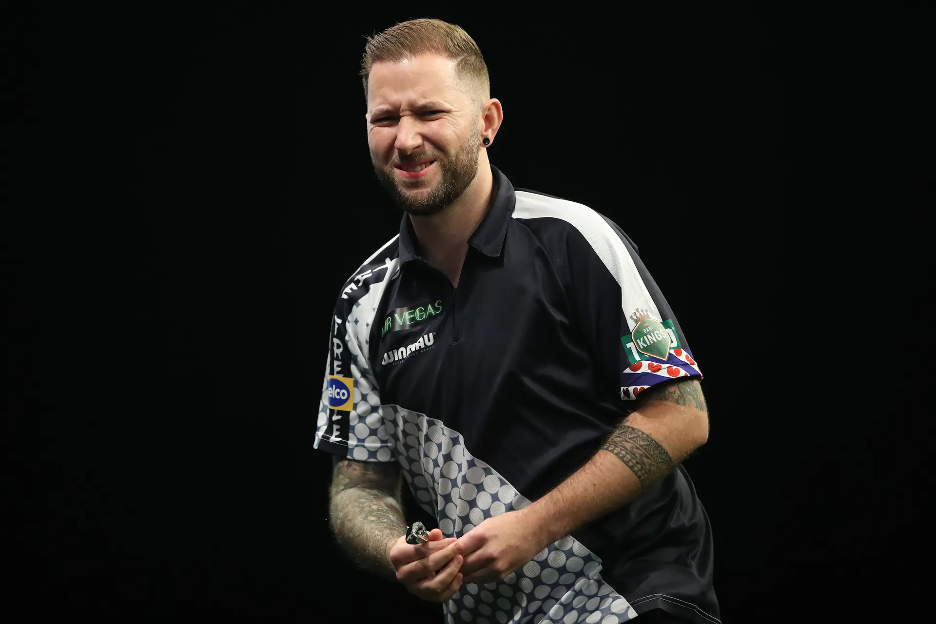 Danny Noppert roemloos onderuit tegen Stephen Bunting