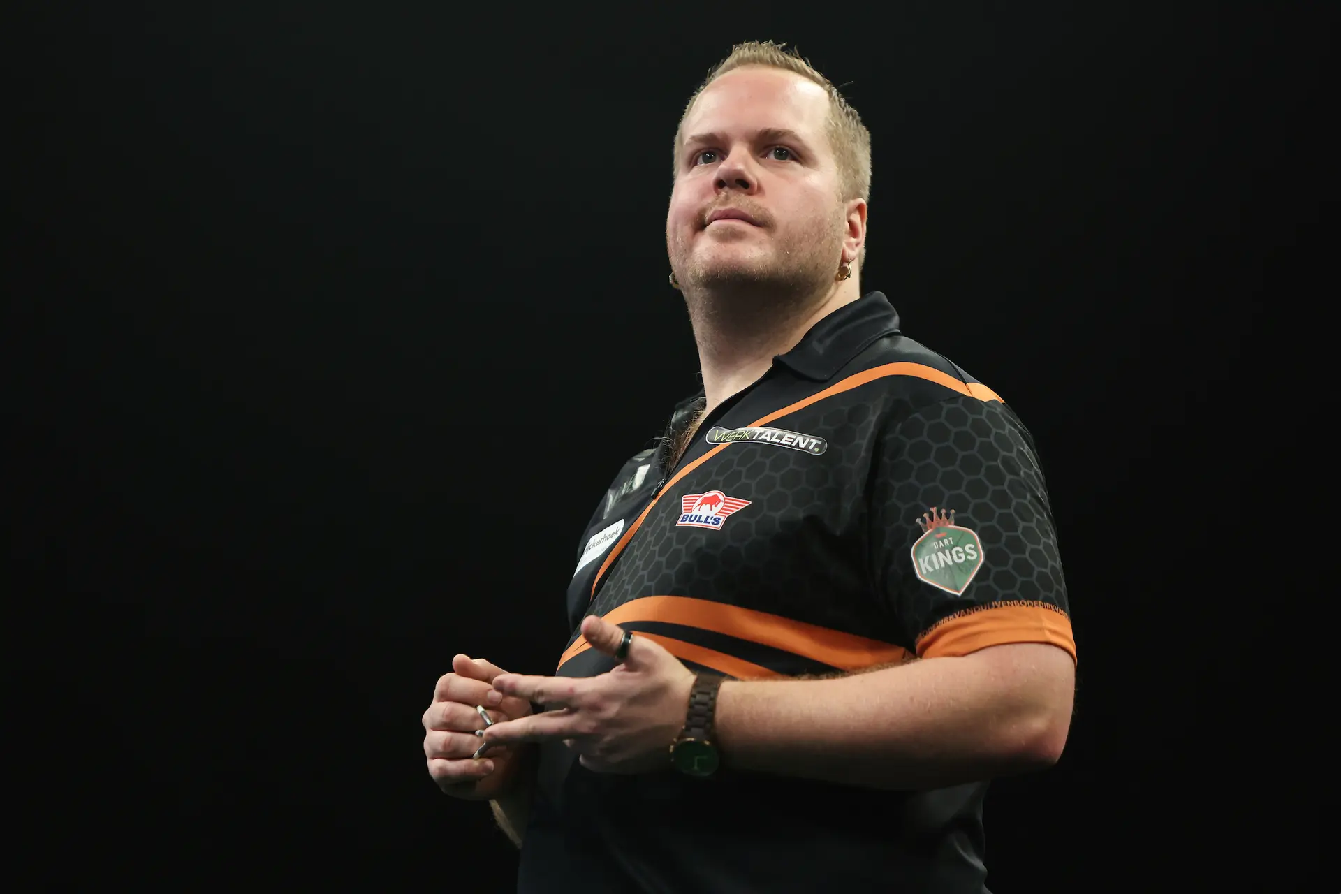Dirk van Duijvenbode ondanks superstart uitgeschakeld op het WK Darts