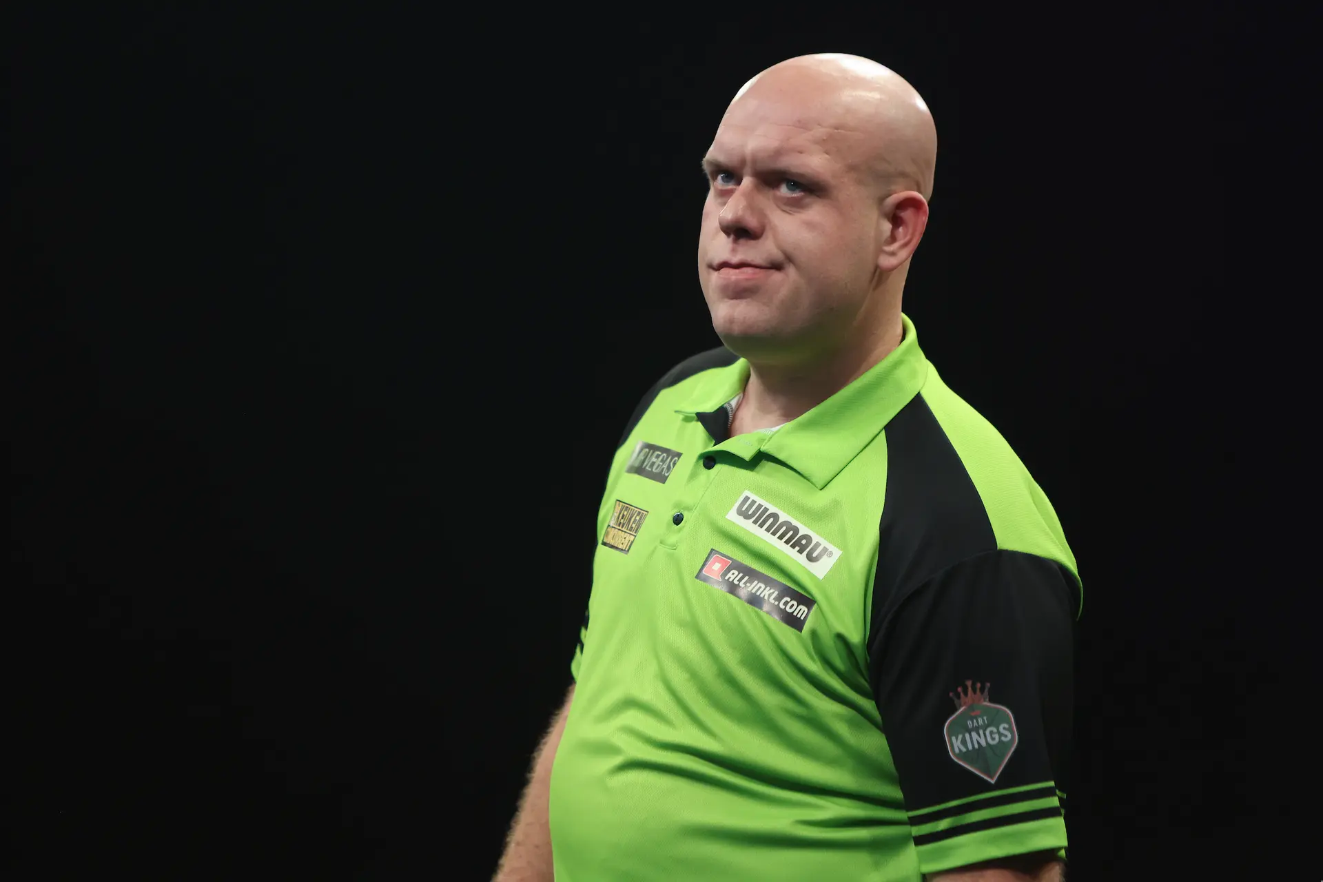 Onherkenbare Michael van Gerwen delft onderspit tegen Damon Heta