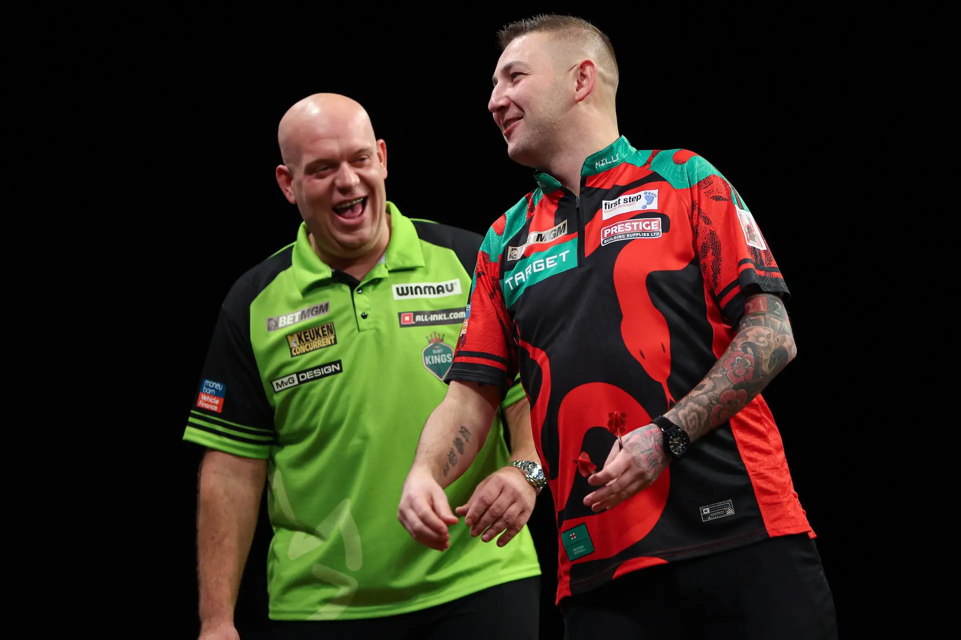 Stand Premier League Darts 2025: Michael van Gerwen valt uit de top vier na weektitel voor Nathan Aspinall