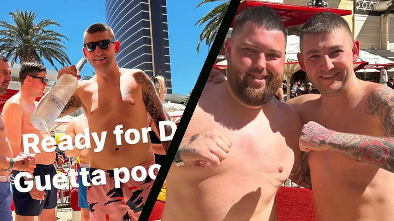 Michael Smith en Nathan Aspinall genieten van Pool Party met David Guetta in Las Vegas