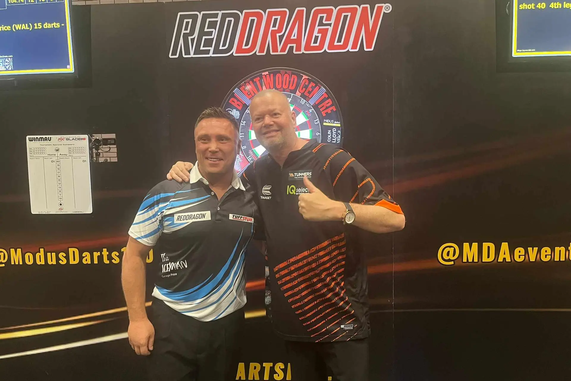 Raymond van Barneveld verslaat Gerwyn Price met 104 gemiddeld op demonstratietoernooi in Brentwood