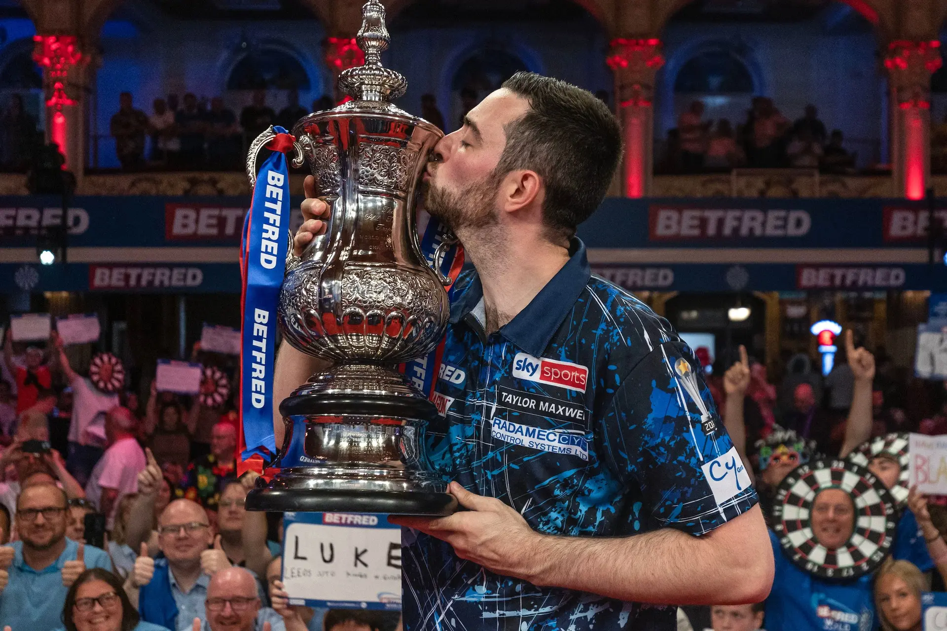 Bekijk hier de PDC-kalender voor juli: alle ogen gericht op de World Matchplay in Blackpool