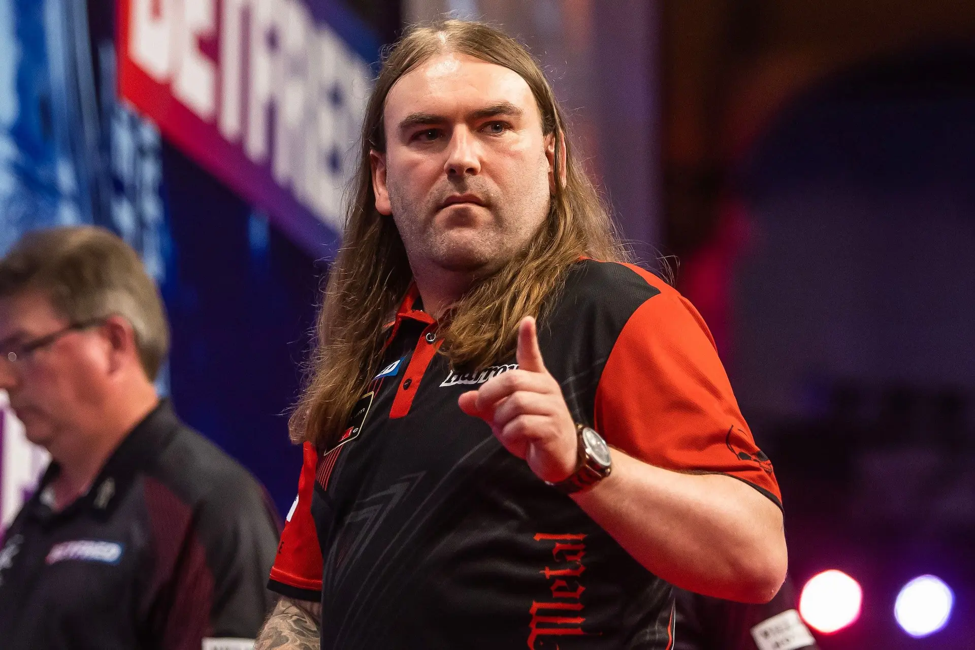 Ryan Searle verovert in Rosmalen zesde PDC-titel na zege op Cameron Menzies