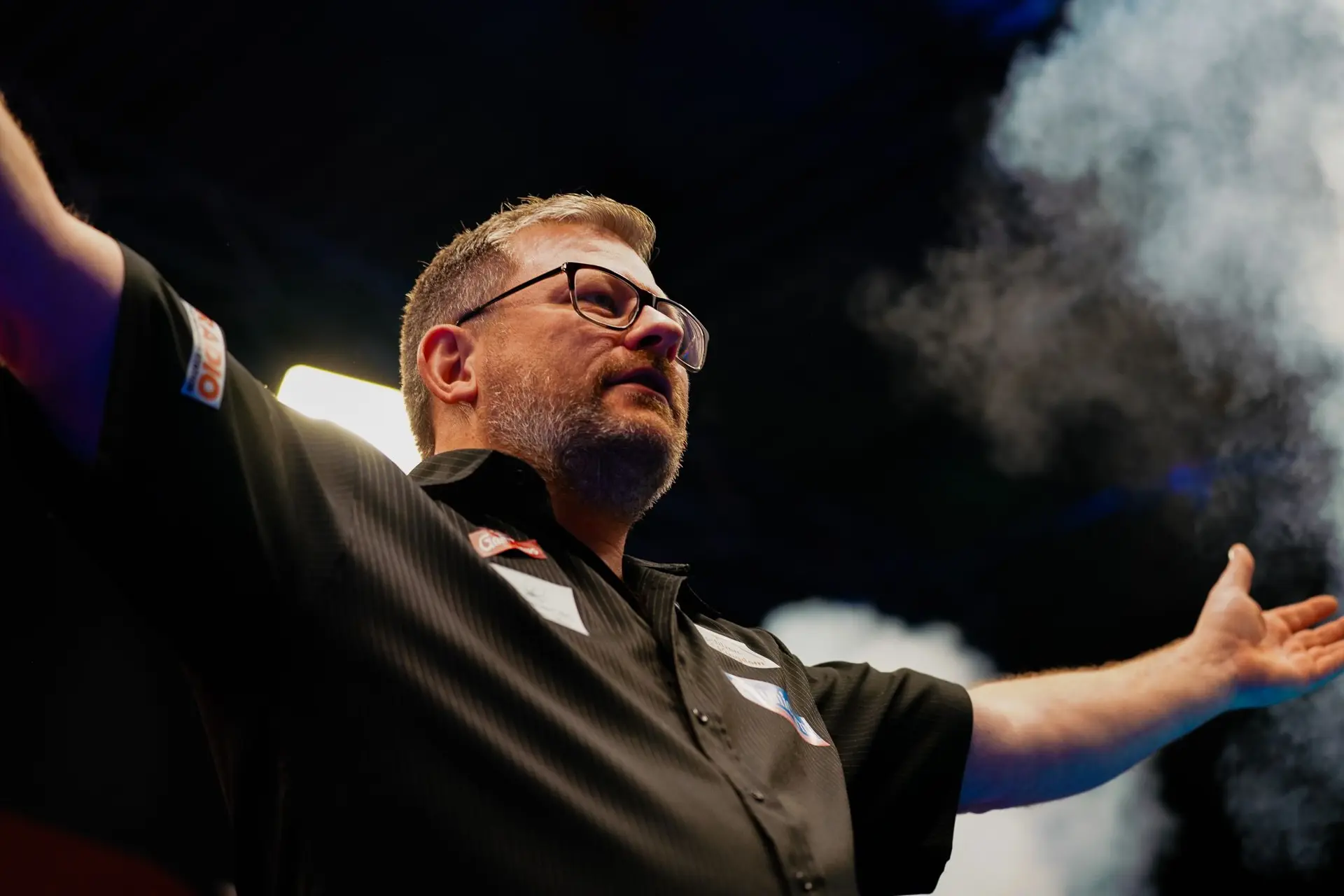"Niemand betaalt graag een parkeerboete, toch?": grapt James Wade over de vraag of £100.000 de pijn verzacht van een duur dagje uit met het gezin.