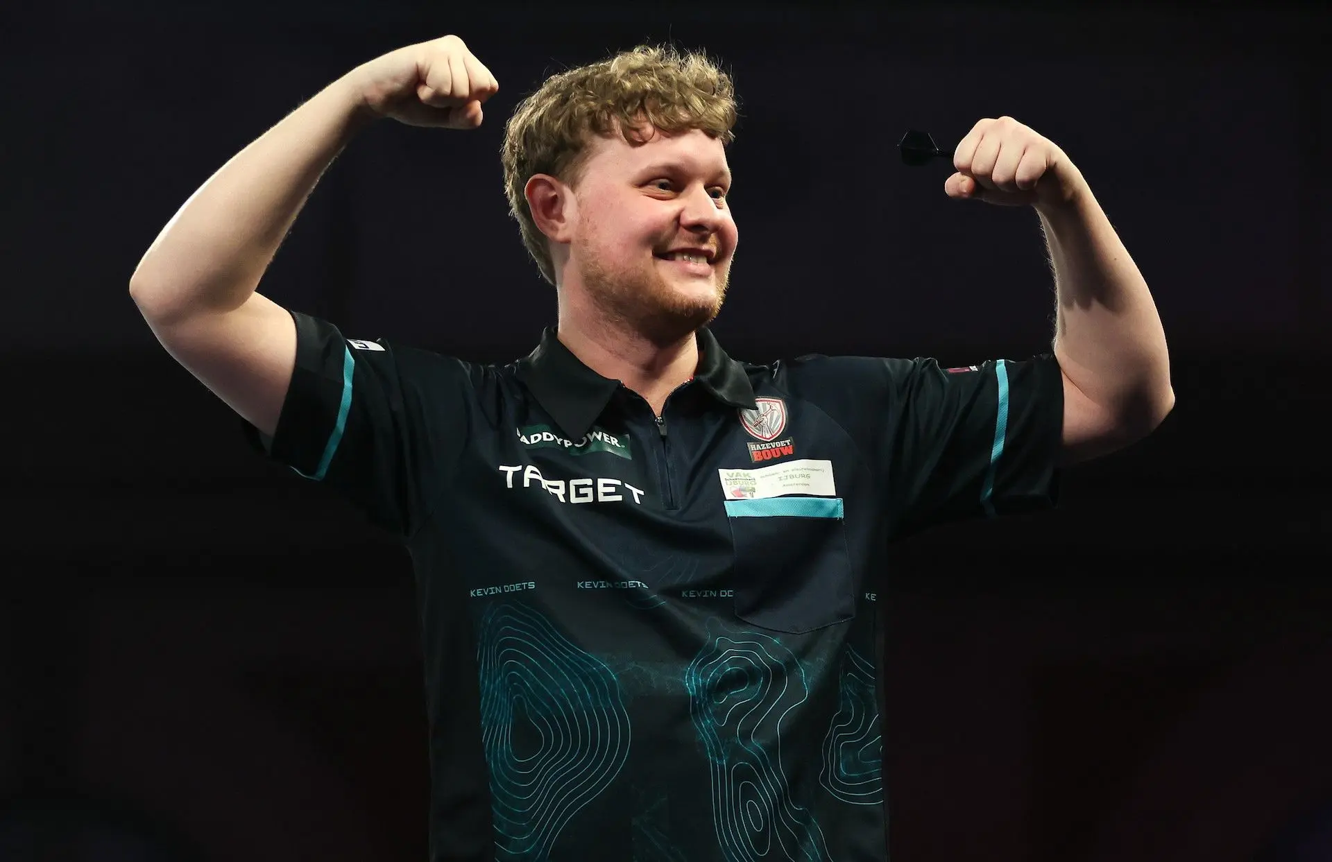 Doets, Veenstra, Kuivenhoven en Dekker plaatsen zich voor Czech Darts Open; twee Belgen verliezen in finaleronde