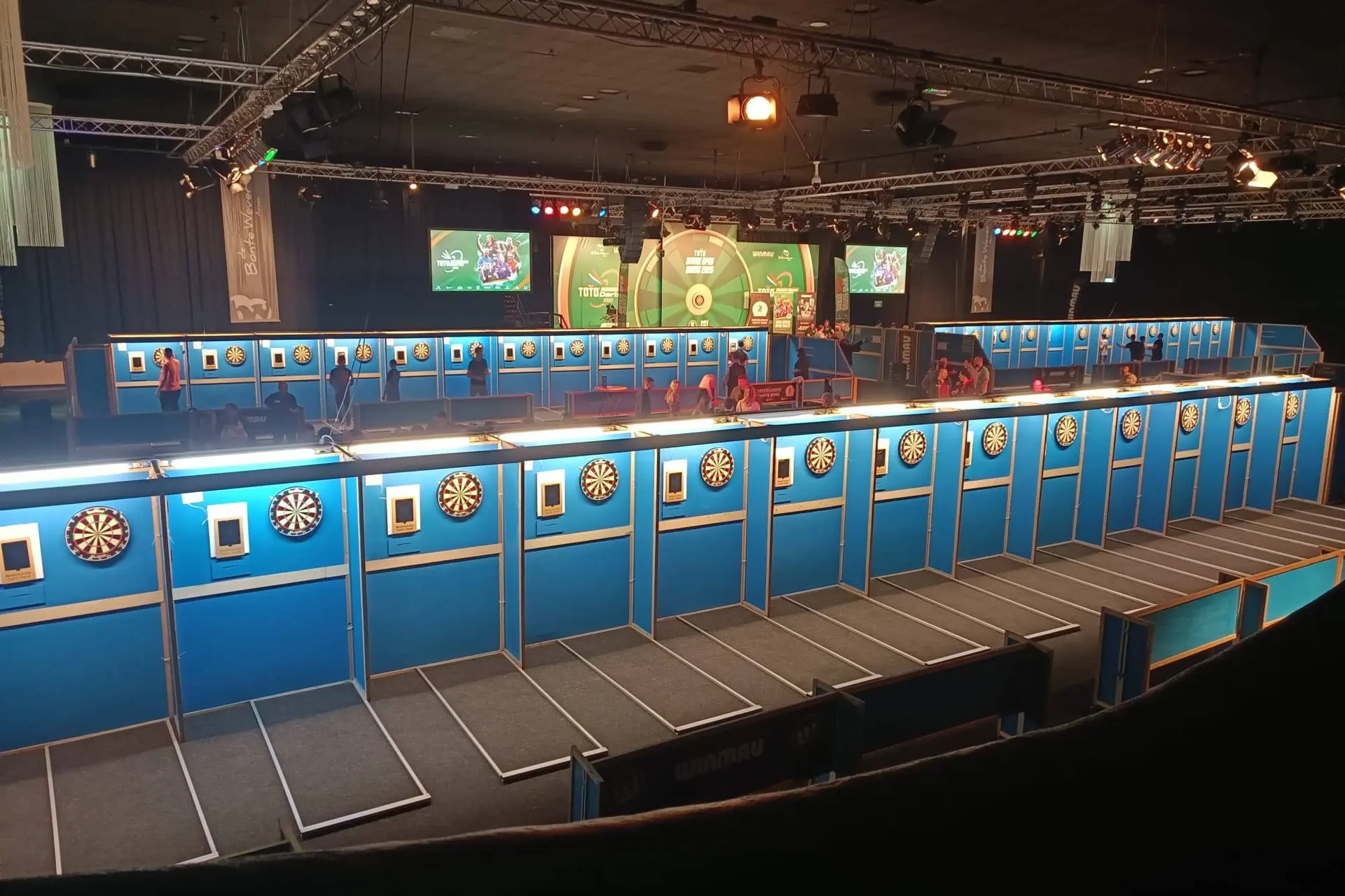 dutch open darts1