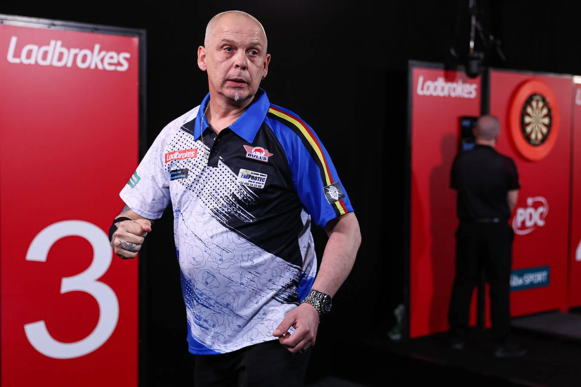 LIVEBLOG Players Championship 12: Vandenbogaerde verslaat nummer één van de wereld Humphries