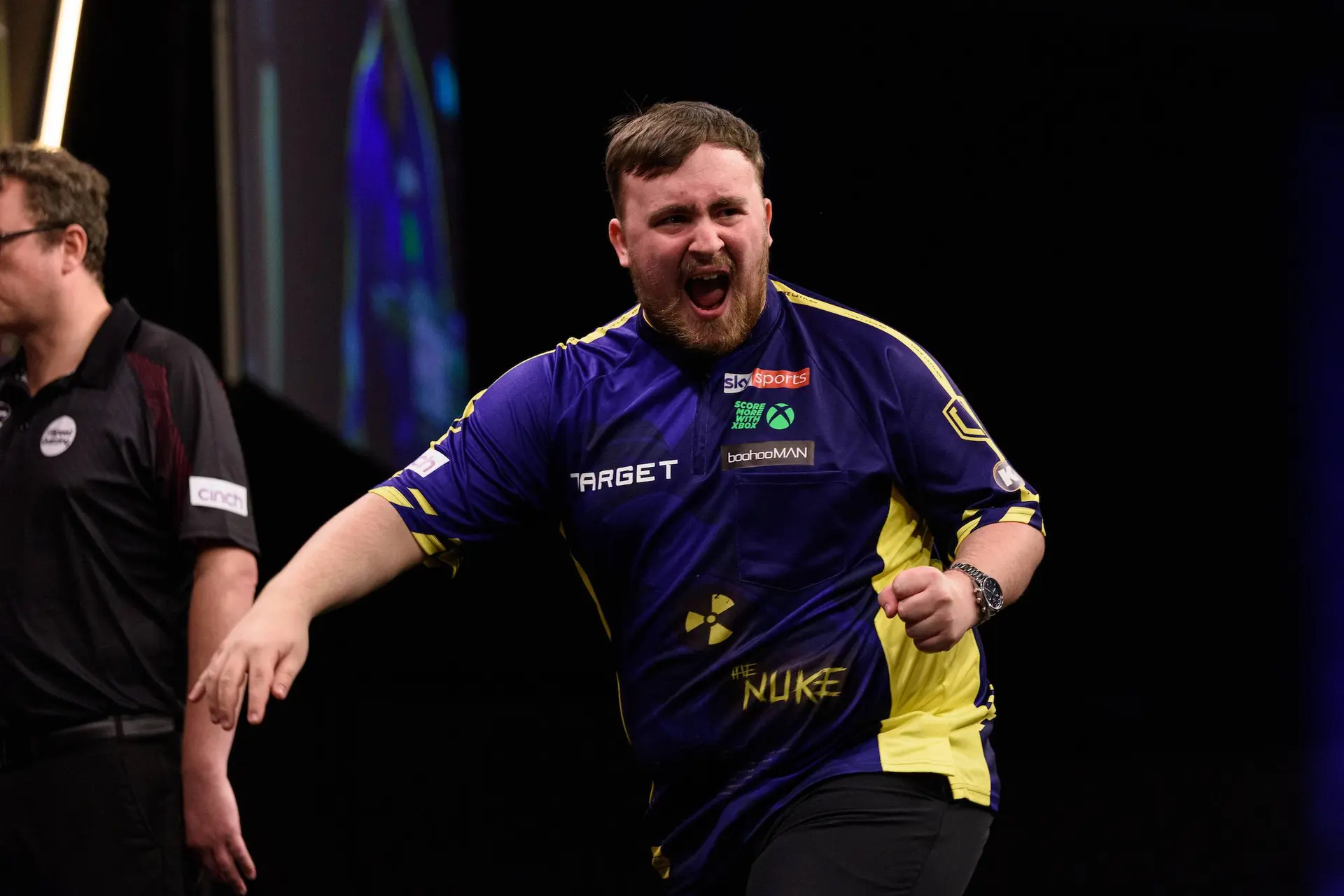 LIVEBLOG German Darts Grand Prix: Littler en Wright maken line-up voor kwartfinales compleet in München