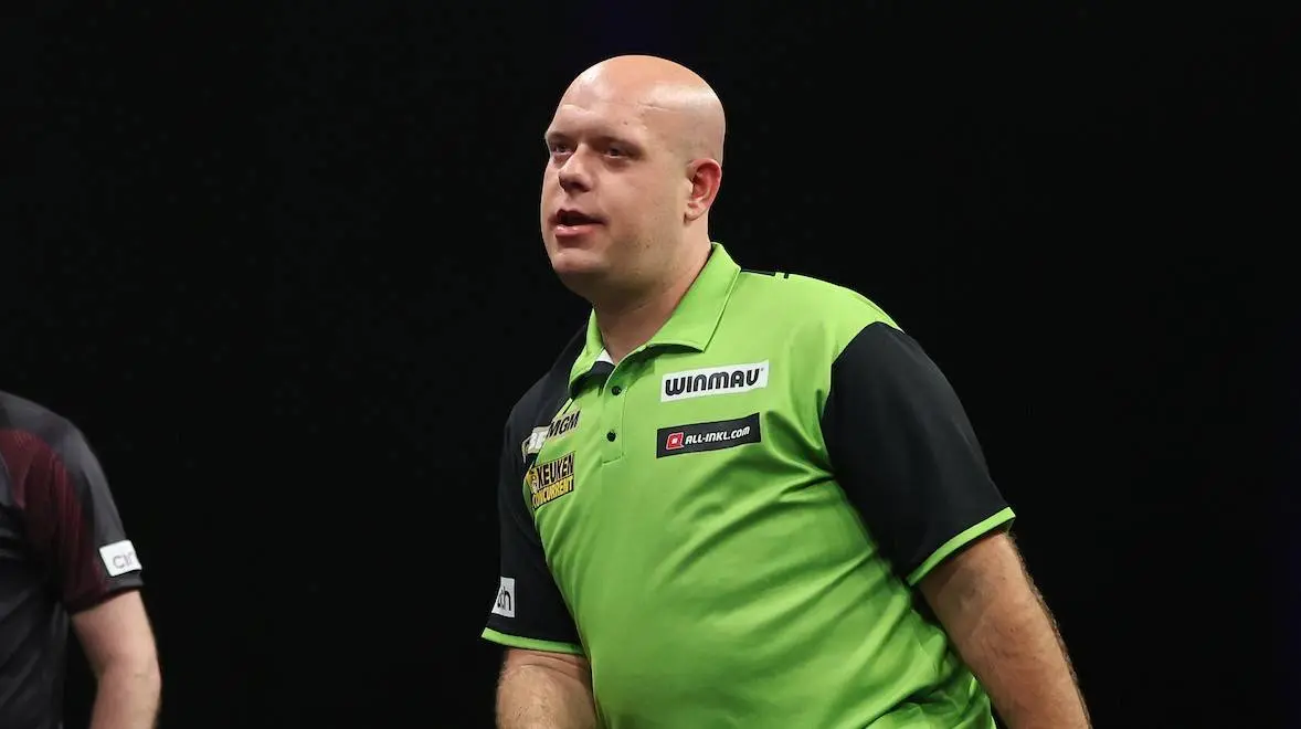 Michael van Gerwen kan zich totaal niet vinden in felle kritiek: “Ik doe het werk, op een gegeven moment komt dat eruit”