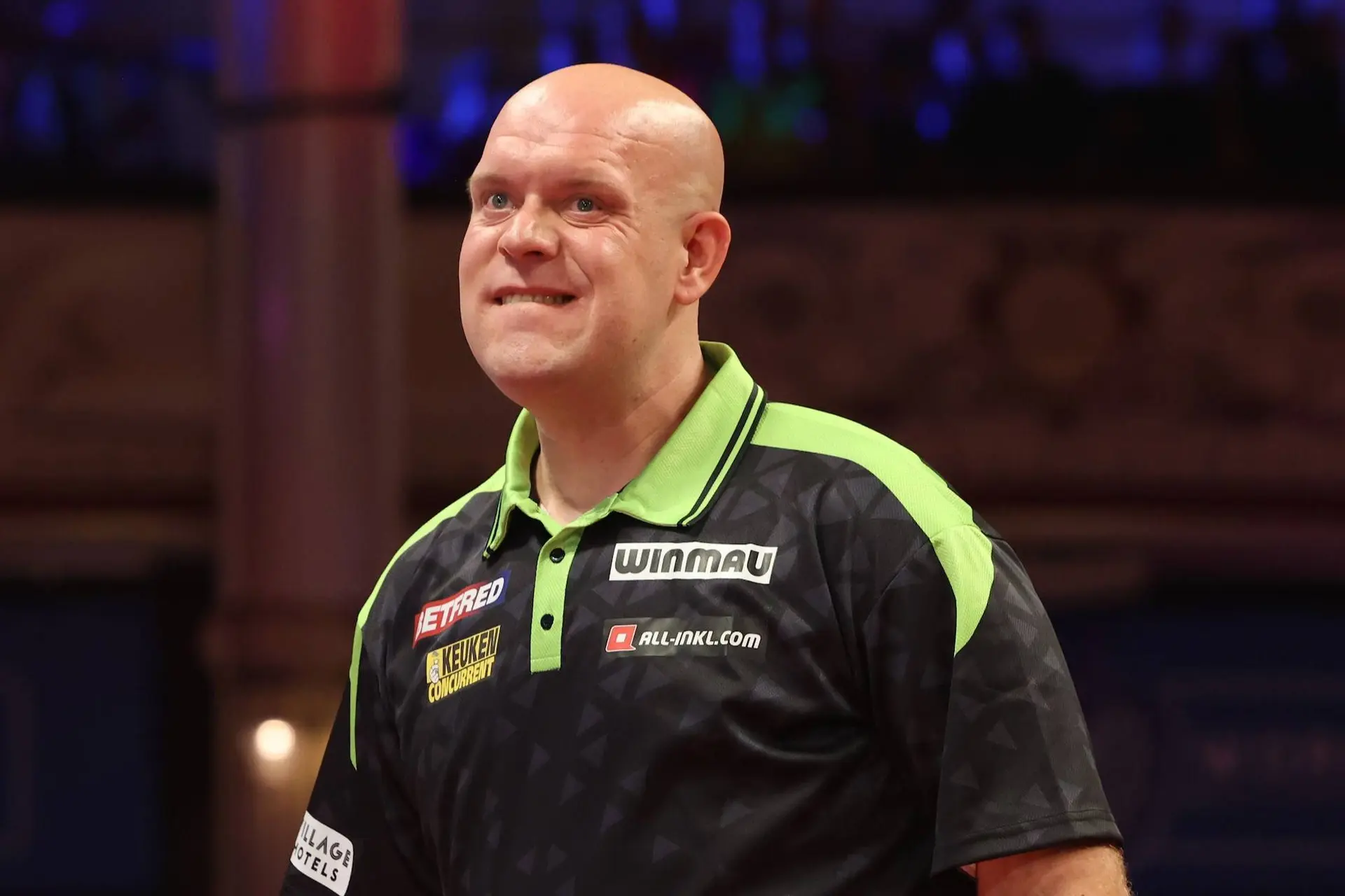 "Hij wist niet eens wie de World Series had gewonnen. Het ontgaat hem volledig" - Van Gerwen nog niet in wedstrijdmodus na zomer vol festivals