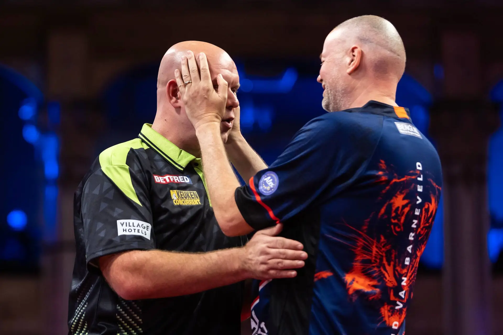 Van Gerwen en Van Barneveld horen niet meer bij 32 darters met beste winstpercentage; jonge garde neemt stokje over