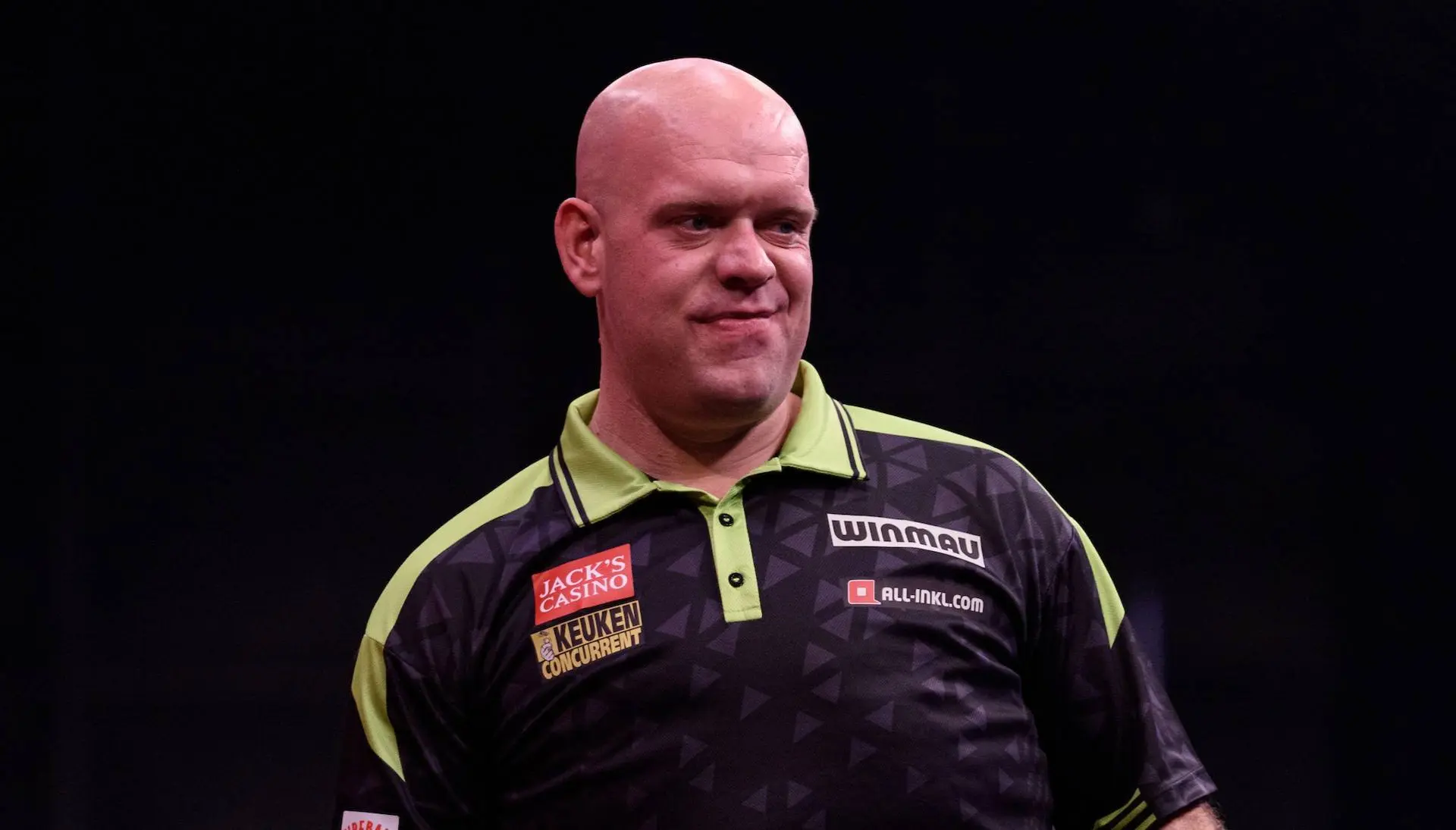 ''Op dit moment ligt mijn focus volledig bij mijn kinderen'' - Van Gerwen geeft kwalificatierace voor Players Championship Finals definitief op