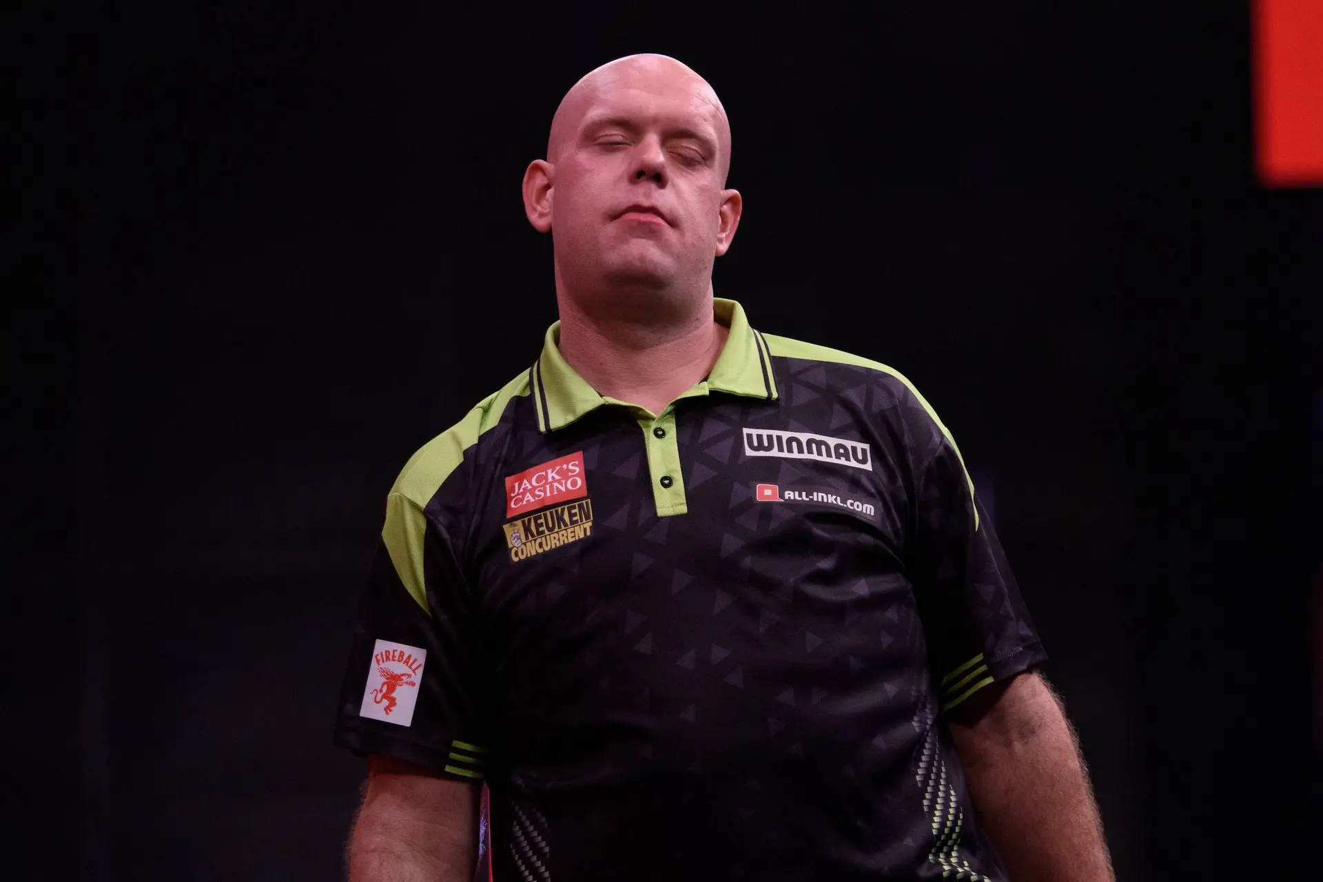 "Het is een jaar van niks" – Van der Voort 'maakt zich zorgen' om de carrière van goede vriend Van Gerwen