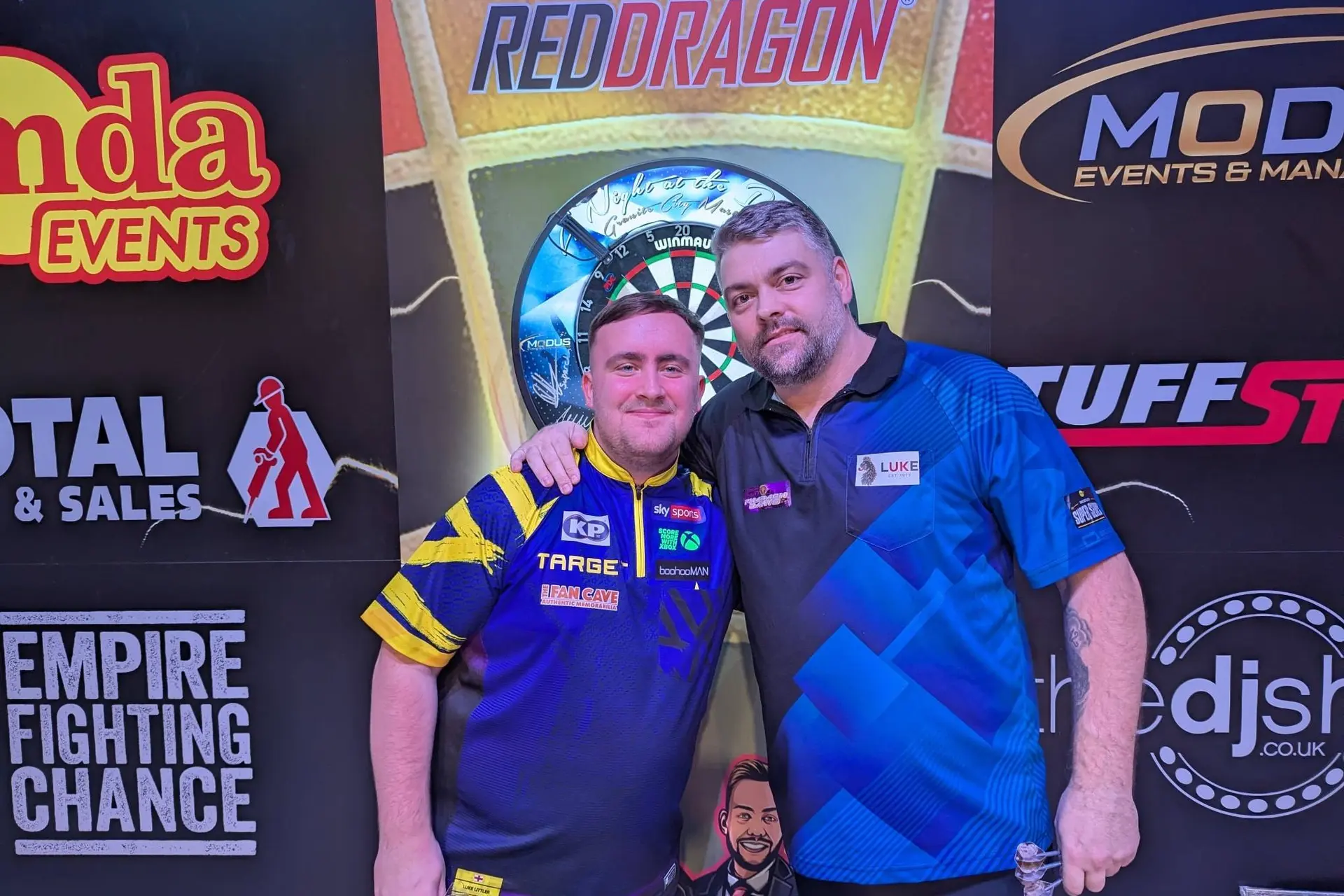 Thuisheld Scott Campbell verrast Luke Littler en Ricky Evans op weg naar demonstratietitel op Granite City Masters