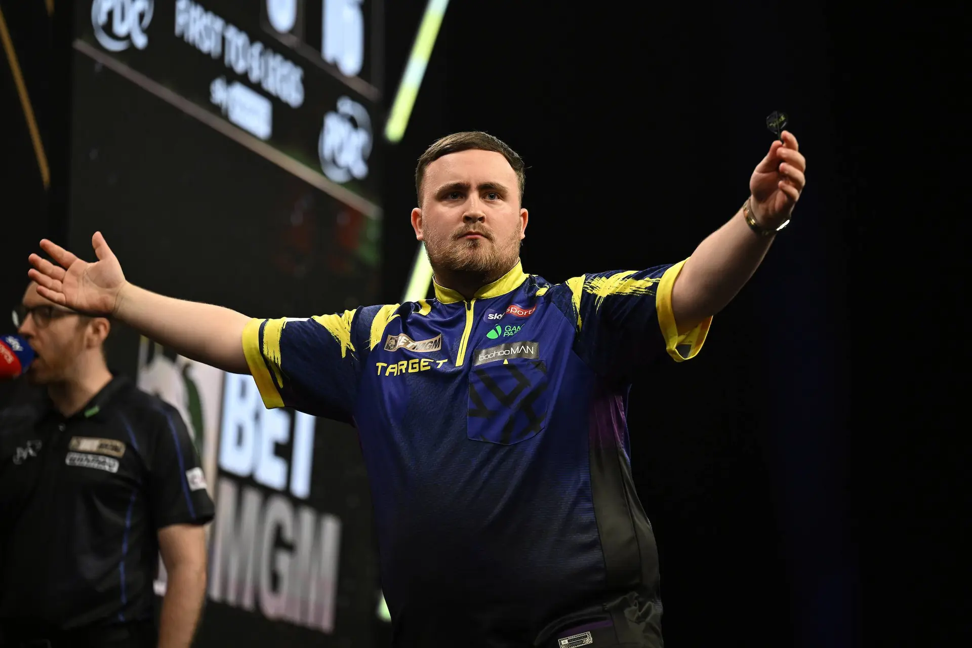 Round-Up Premier League Darts Speeldag 8: Luke Littler verslaat Michael Van Gerwen in de finale