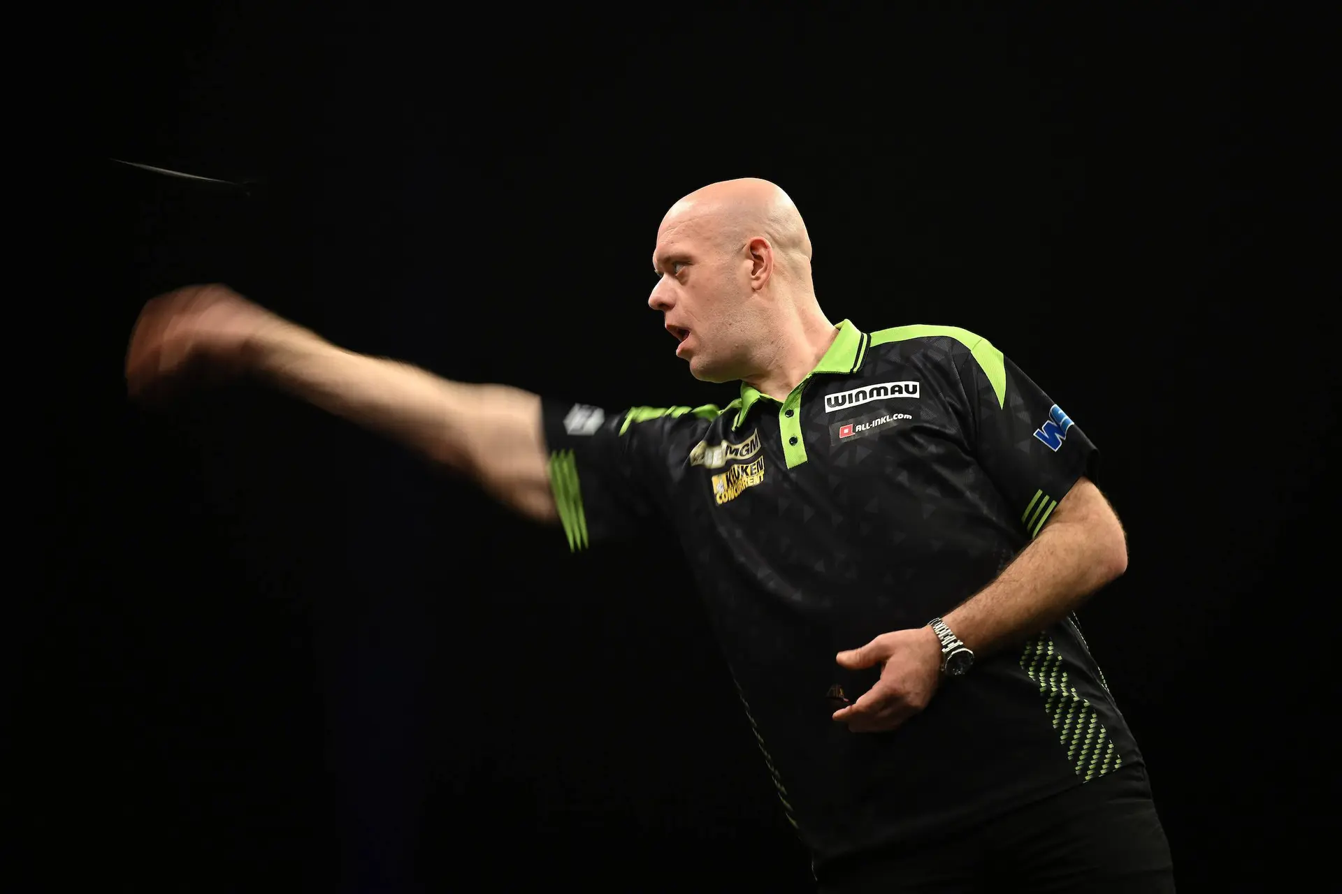 Van Gerwen skipt volgend Players Championship-tweeluik, Littler schittert opnieuw door afwezigheid in Leicester