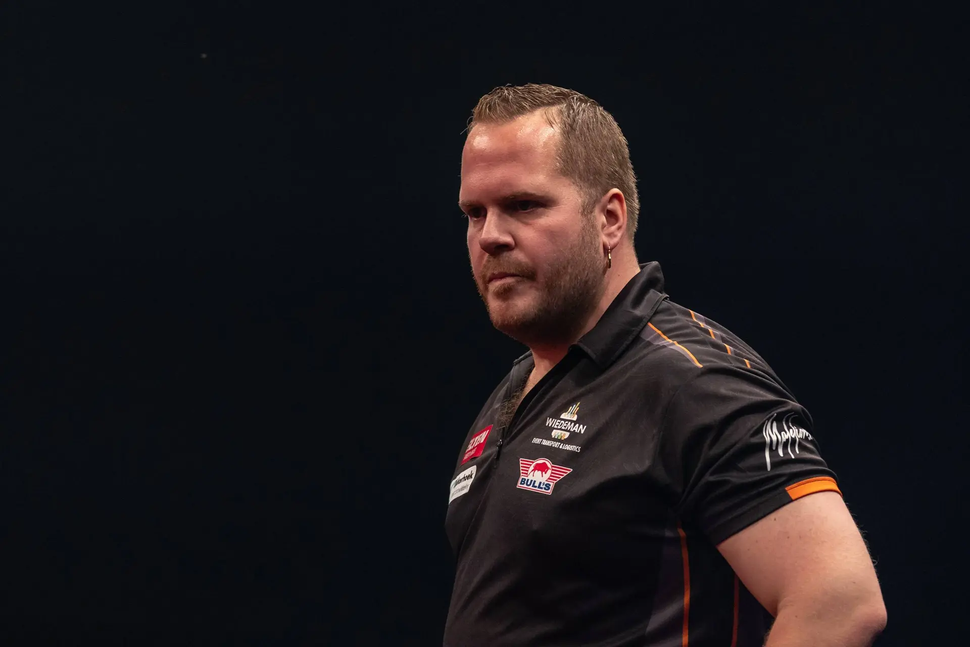 Van Duijvenbode verliest finale in Hildesheim; Chris Dobey grote smaakmaker met twee titels